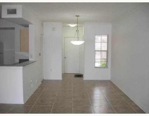 2421 Centergate Drive 104, Miramar, FL 33025 — photo 5 of 7