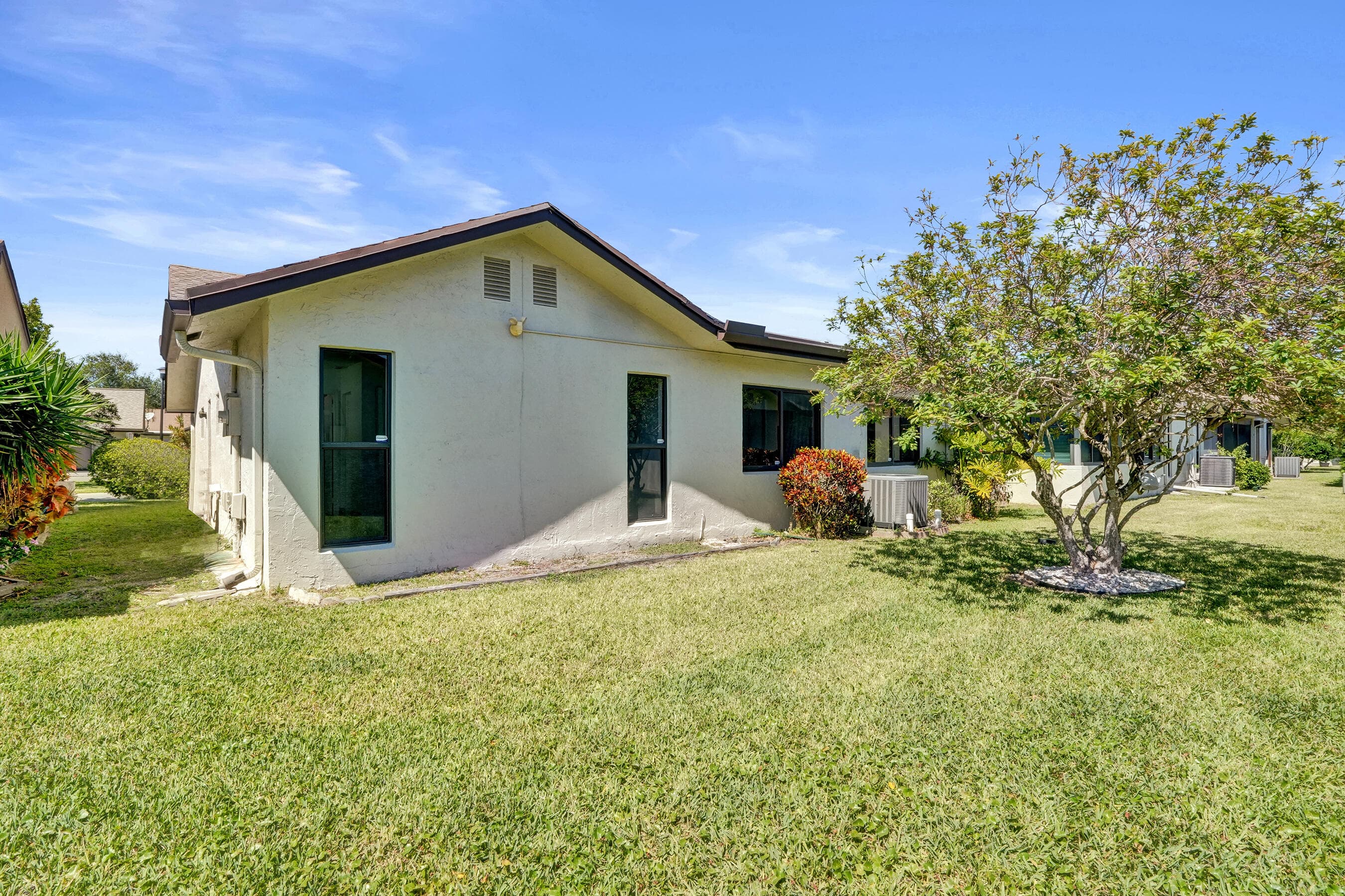 1990 SW 16th Place, Deerfield Beach, FL 33442 — photo 38 of 71