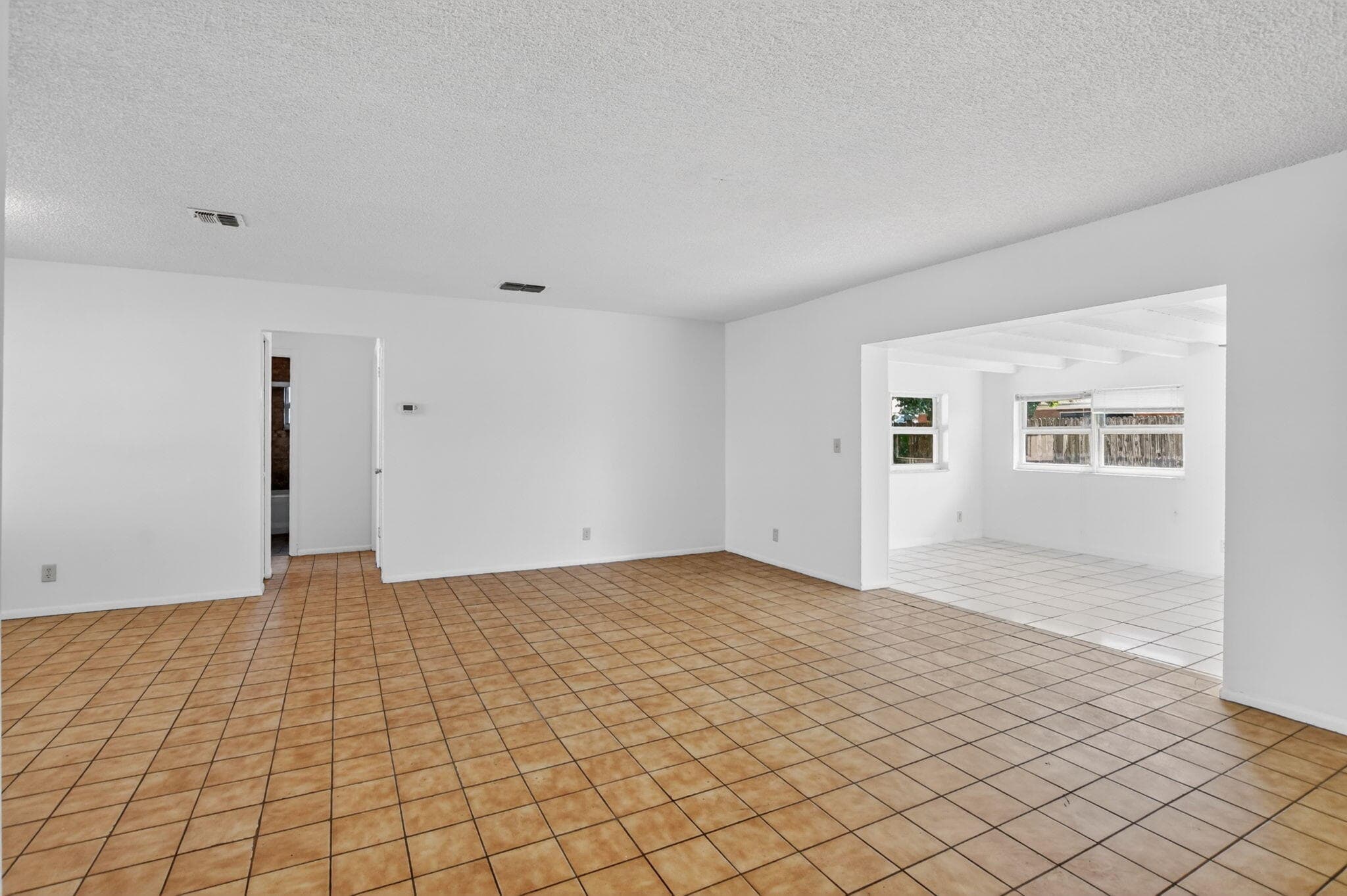 19486 Delaware Circle, Boca Raton, FL 33434 — photo 9 of 46
