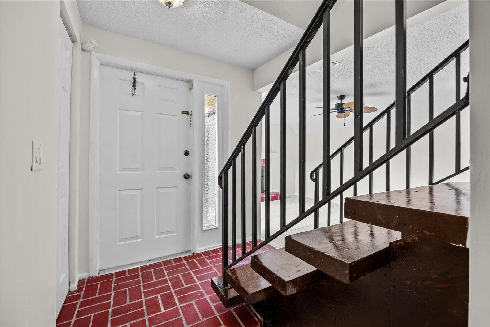3548 Gardens East Drive B, Palm Beach Gardens, FL 33410 — photo 6 of 31