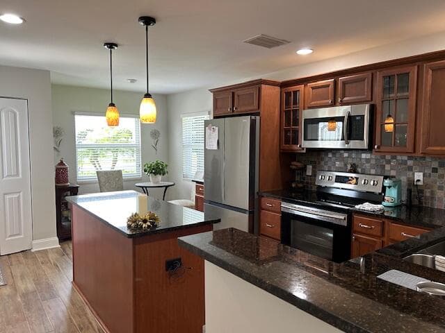 5451 Mariesa Avenue, West Palm Beach, FL 33417 — photo 7 of 60