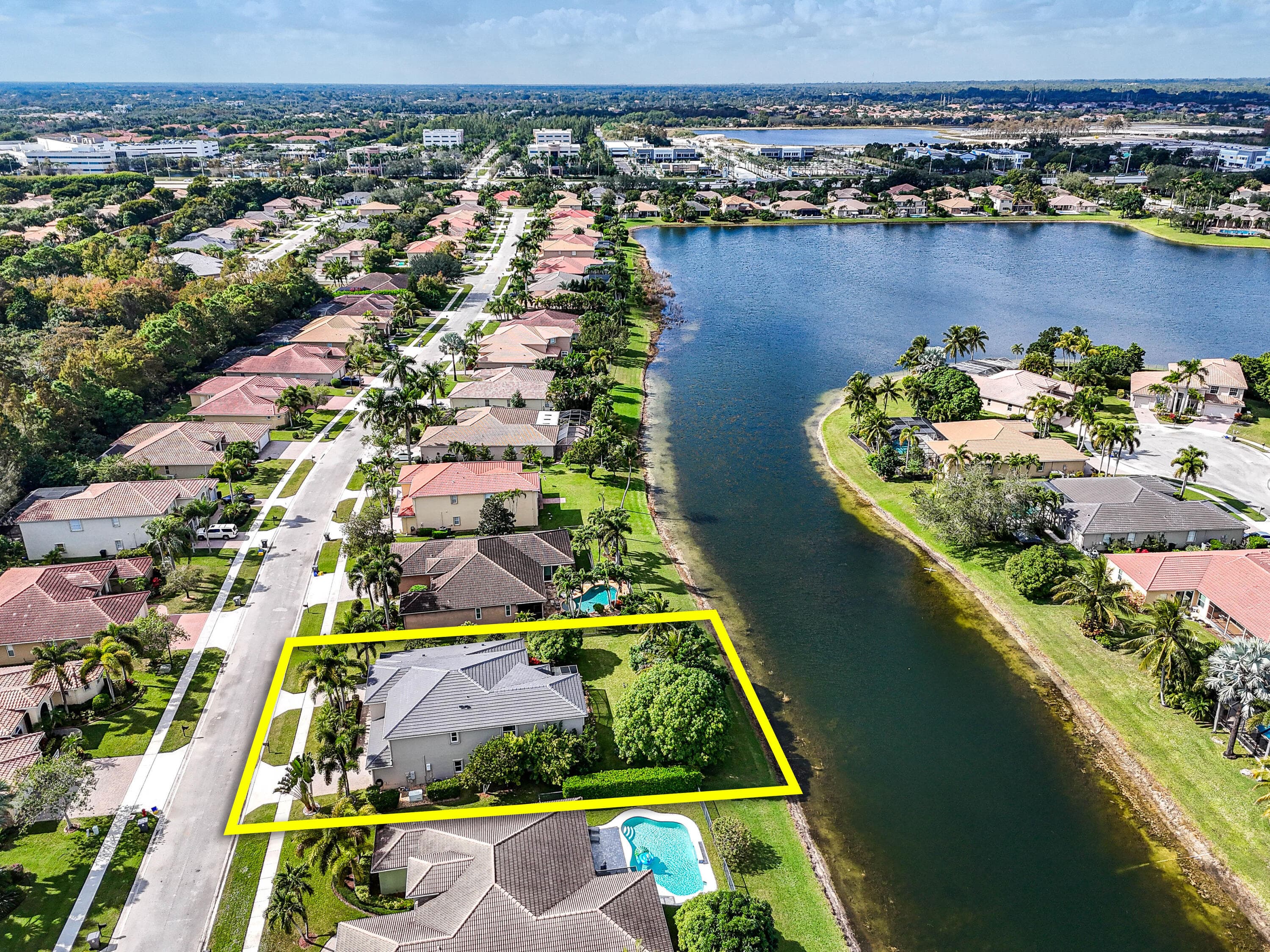 9863 Royal Cardigan Way, West Palm Beach, FL 33411 — photo 2 of 50