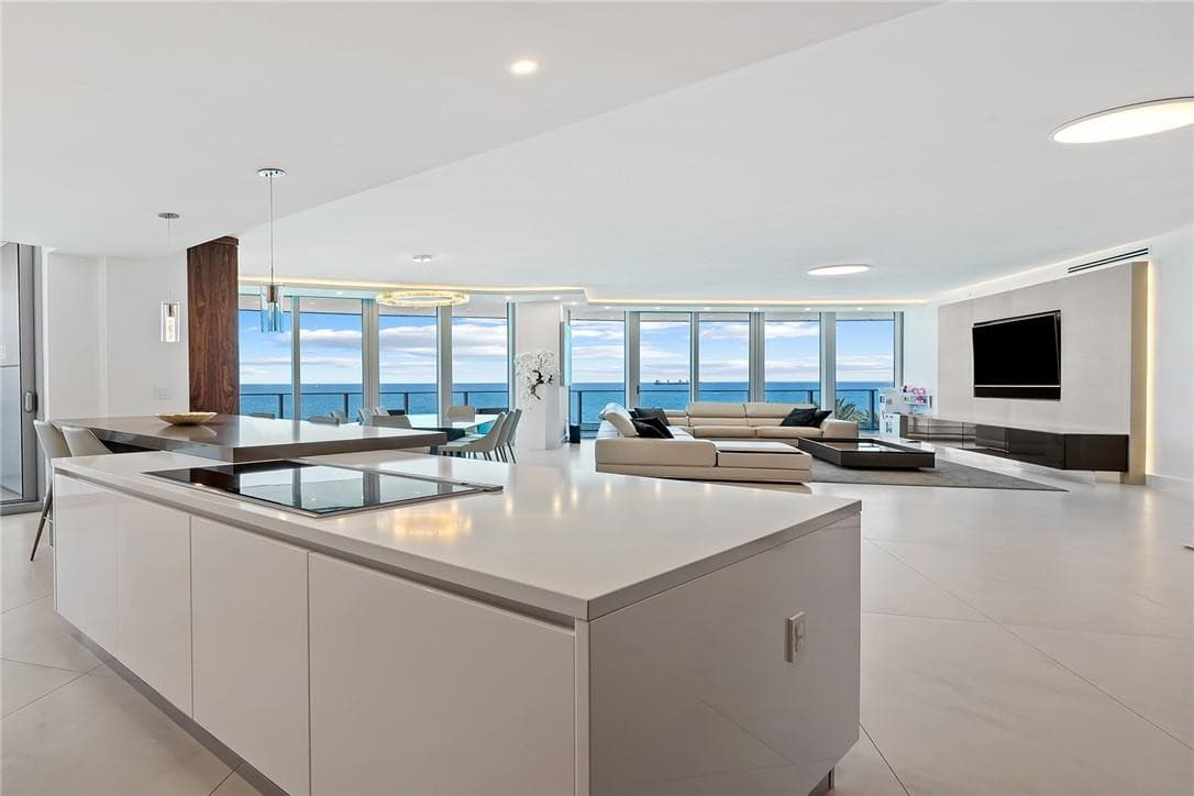 701 N Fort Lauderdale Beach Boulevard 602, Fort Lauderdale, FL 33304 — photo 2 of 44