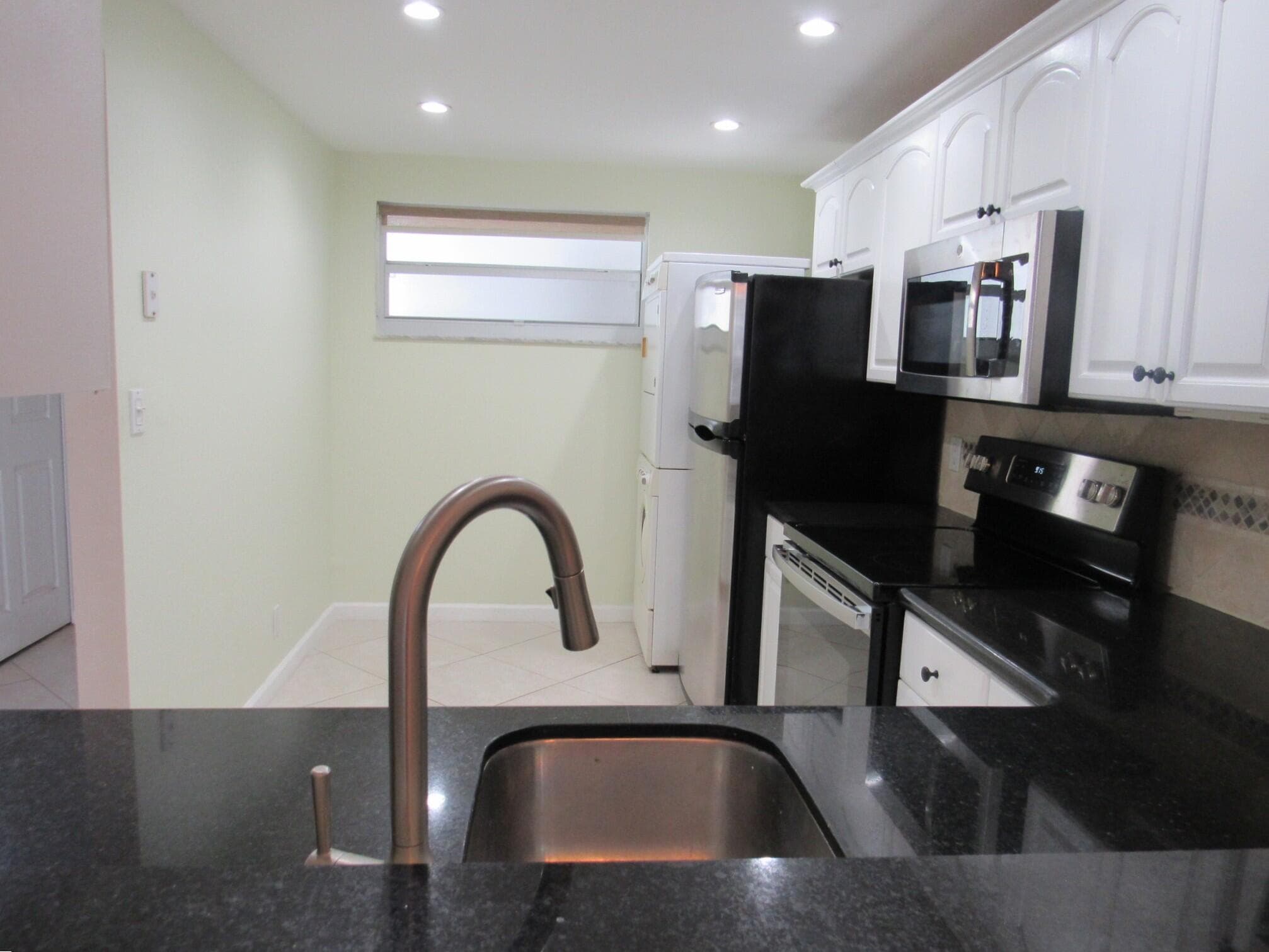 3580 S Ocean Boulevard 6b, South Palm Beach, FL 33480 — photo 24 of 35