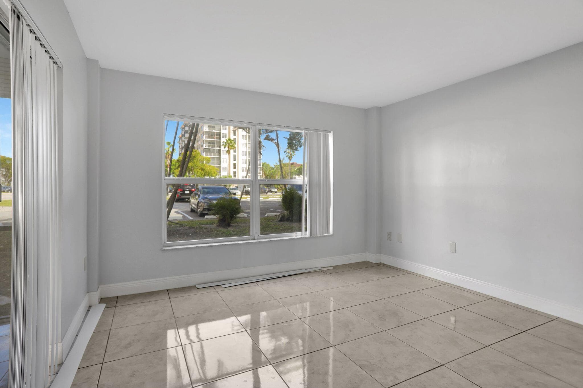 4156 Inverrary Drive 111, Lauderhill, FL 33319 — photo 18 of 18