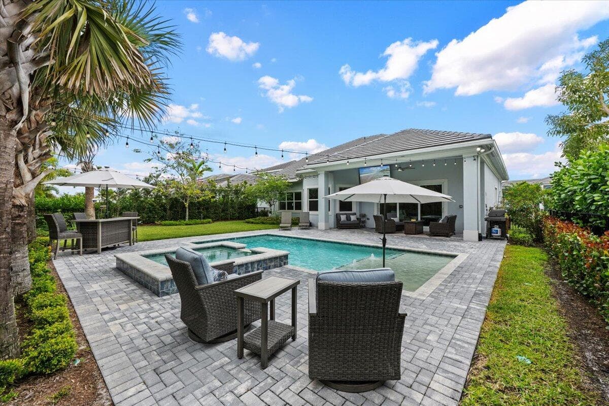 9236 Crestview Circle, Palm Beach Gardens, FL 33412 — photo 55 of 91