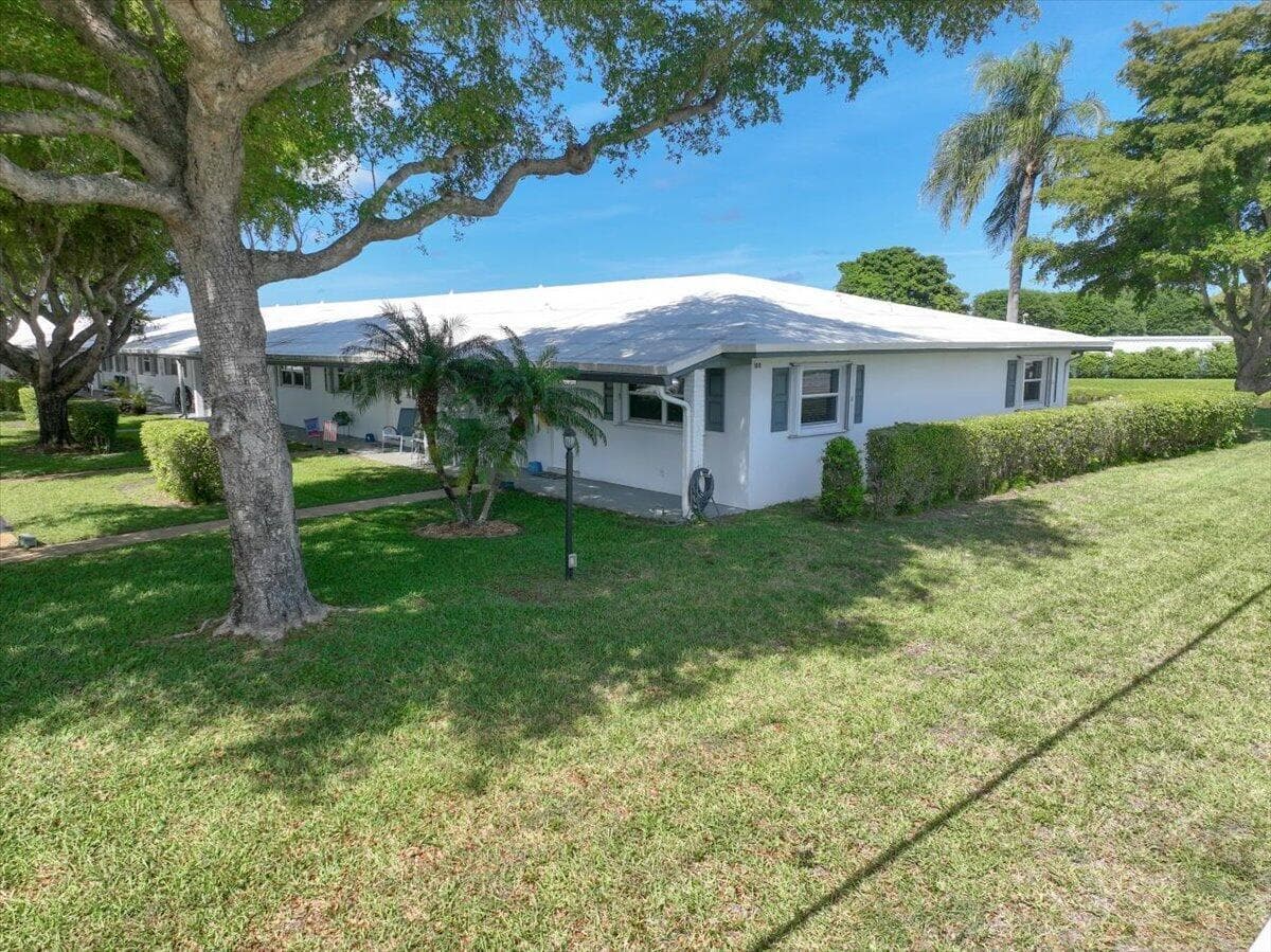 100 Leisure Lake Circle 109, Boynton Beach, FL 33426 — photo 34 of 63