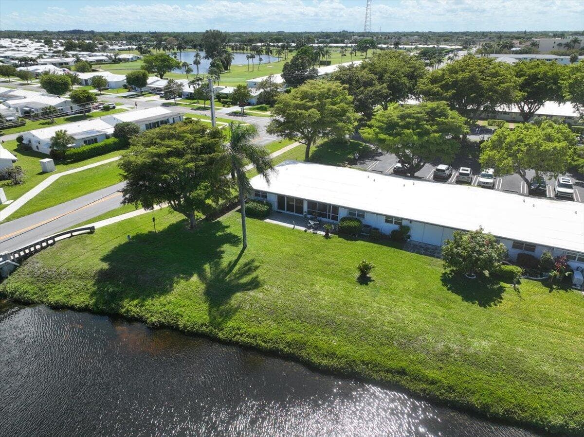 100 Leisure Lake Circle 109, Boynton Beach, FL 33426 — photo 36 of 63