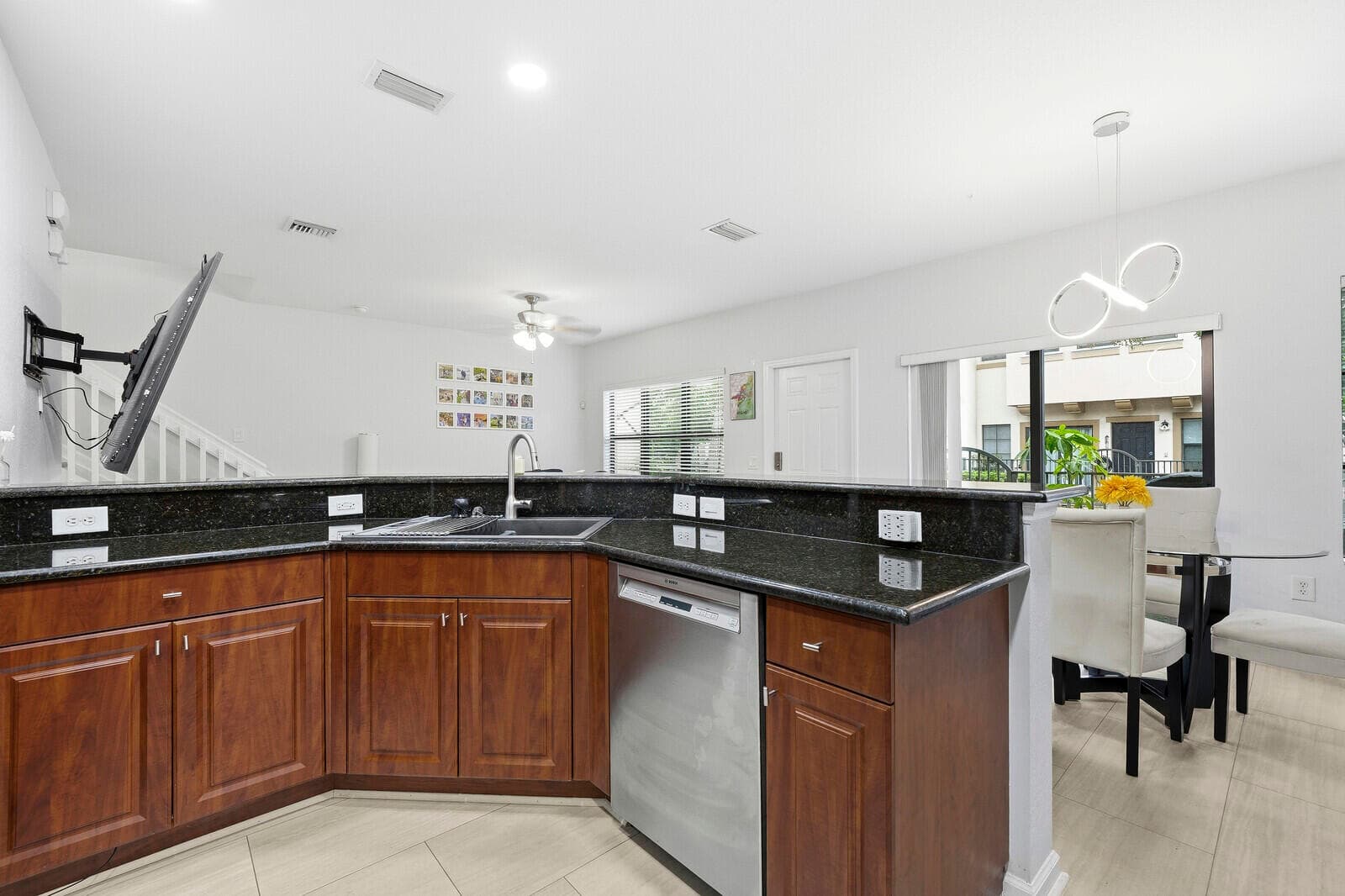 4742 Grand Cypress Circle N, Coconut Creek, FL 33073 — photo 8 of 46