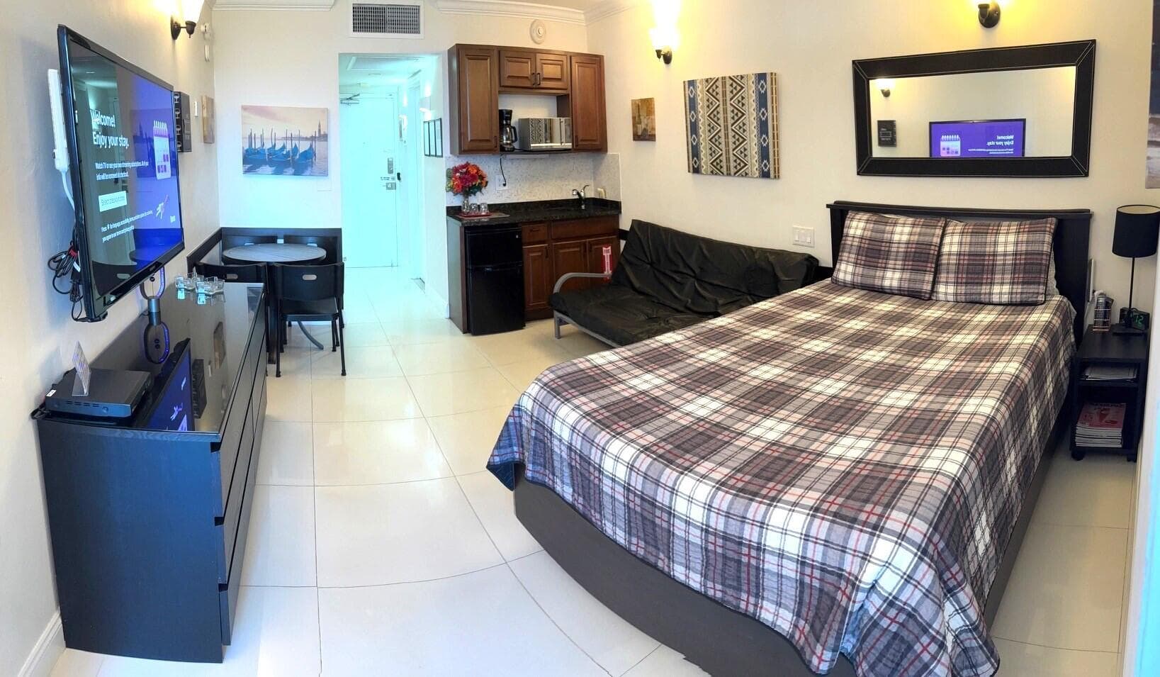 4040 Galt Ocean Drive 805, Fort Lauderdale, FL 33308 — photo 18 of 37