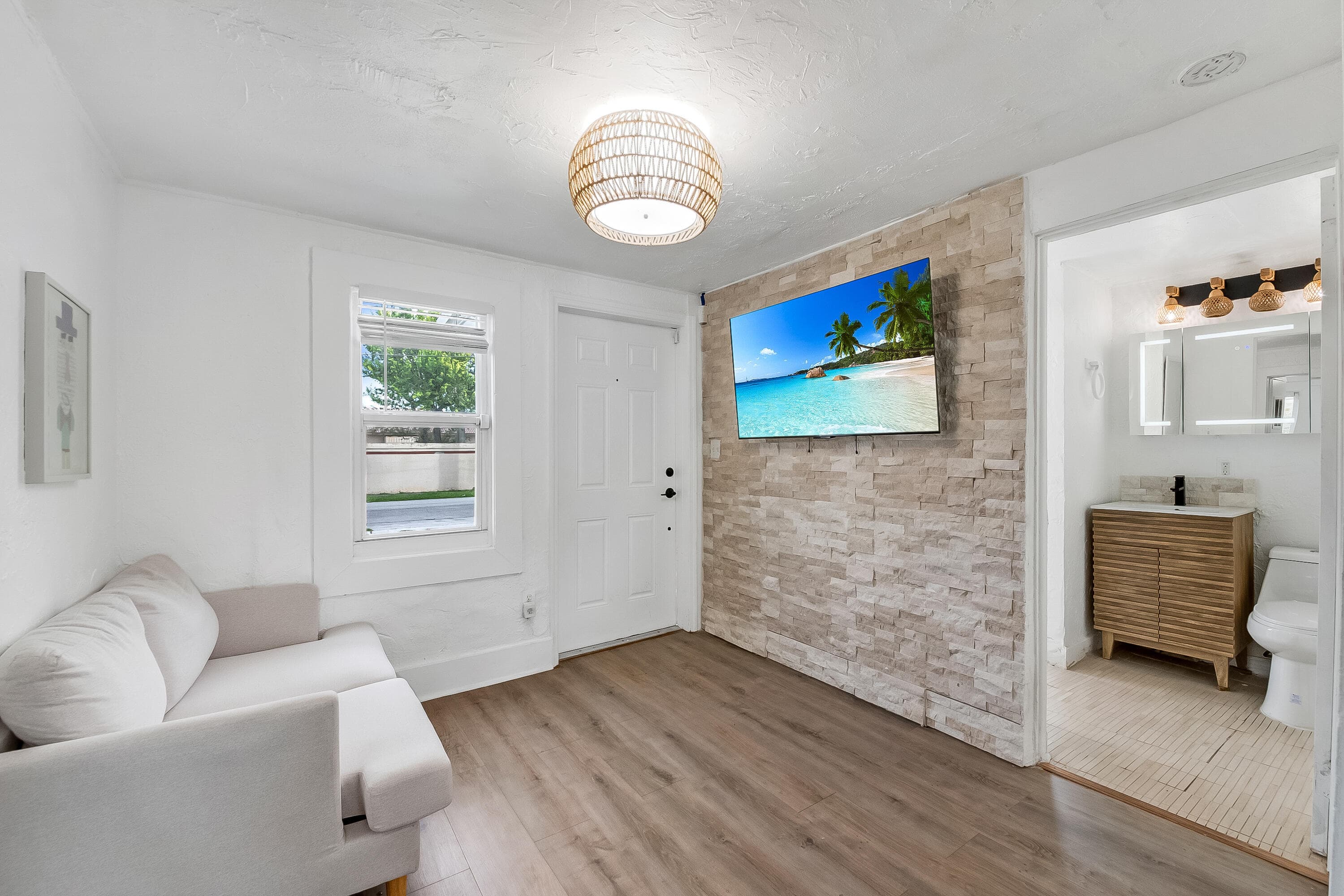 308 SW 1st Street, Delray Beach, FL 33444 — photo 2 of 26