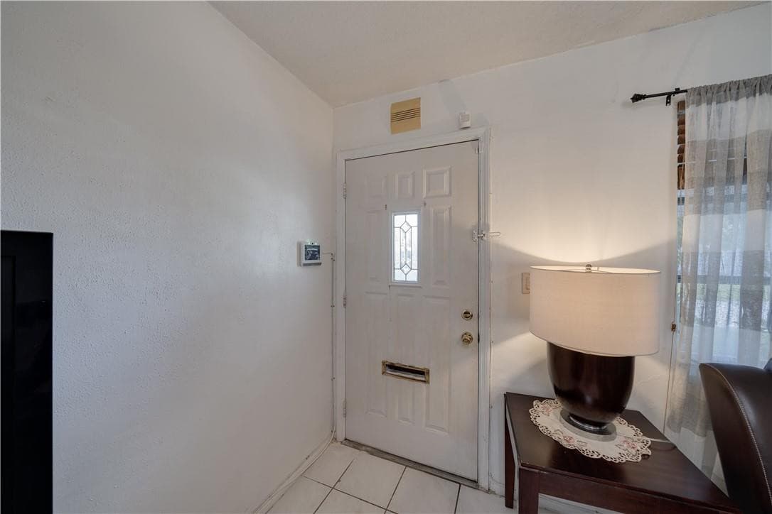 4401 NW 47th Street, Tamarac, FL 33319 — photo 6 of 37