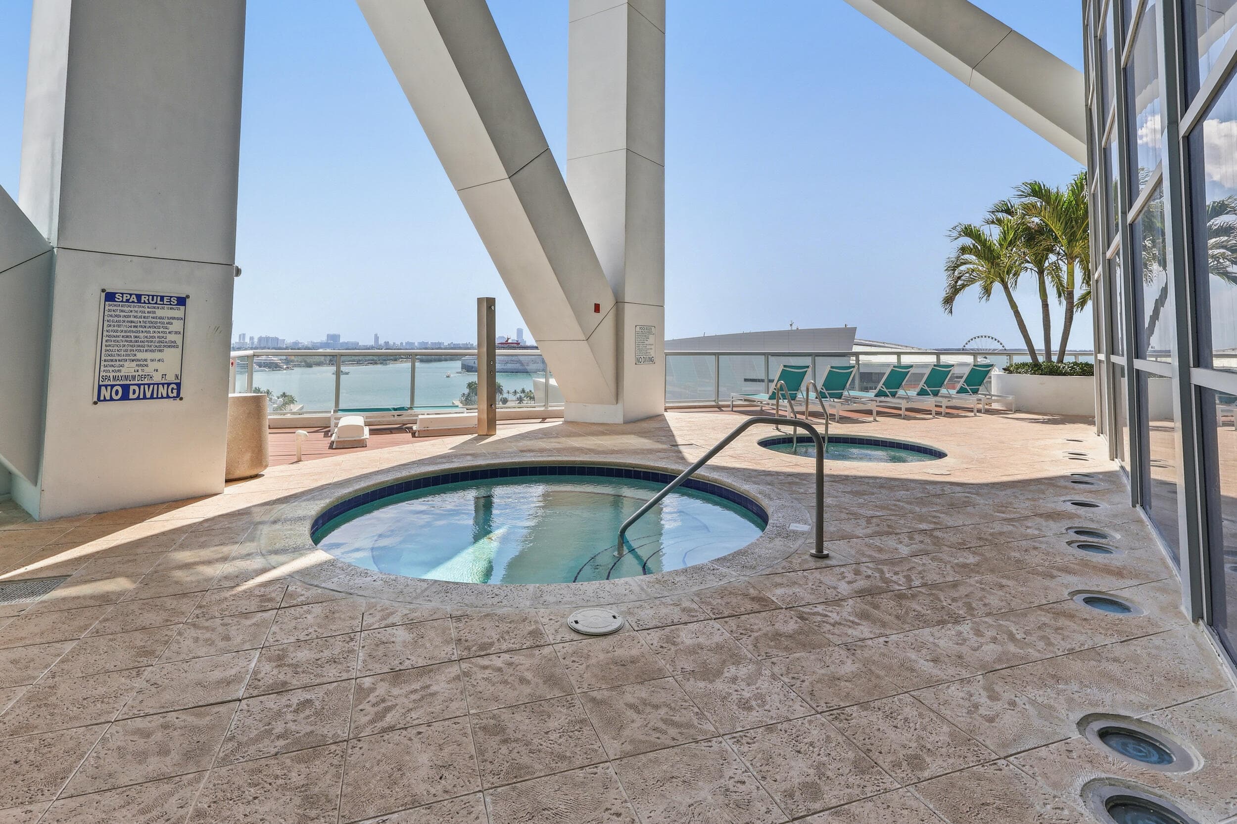 888 Biscayne Boulevard 3702, Miami, FL 33132 — photo 33 of 37