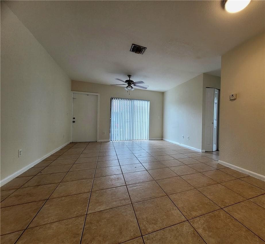 11096 Royal Palm Boulevard, Coral Springs, FL 33065 — photo 6 of 24