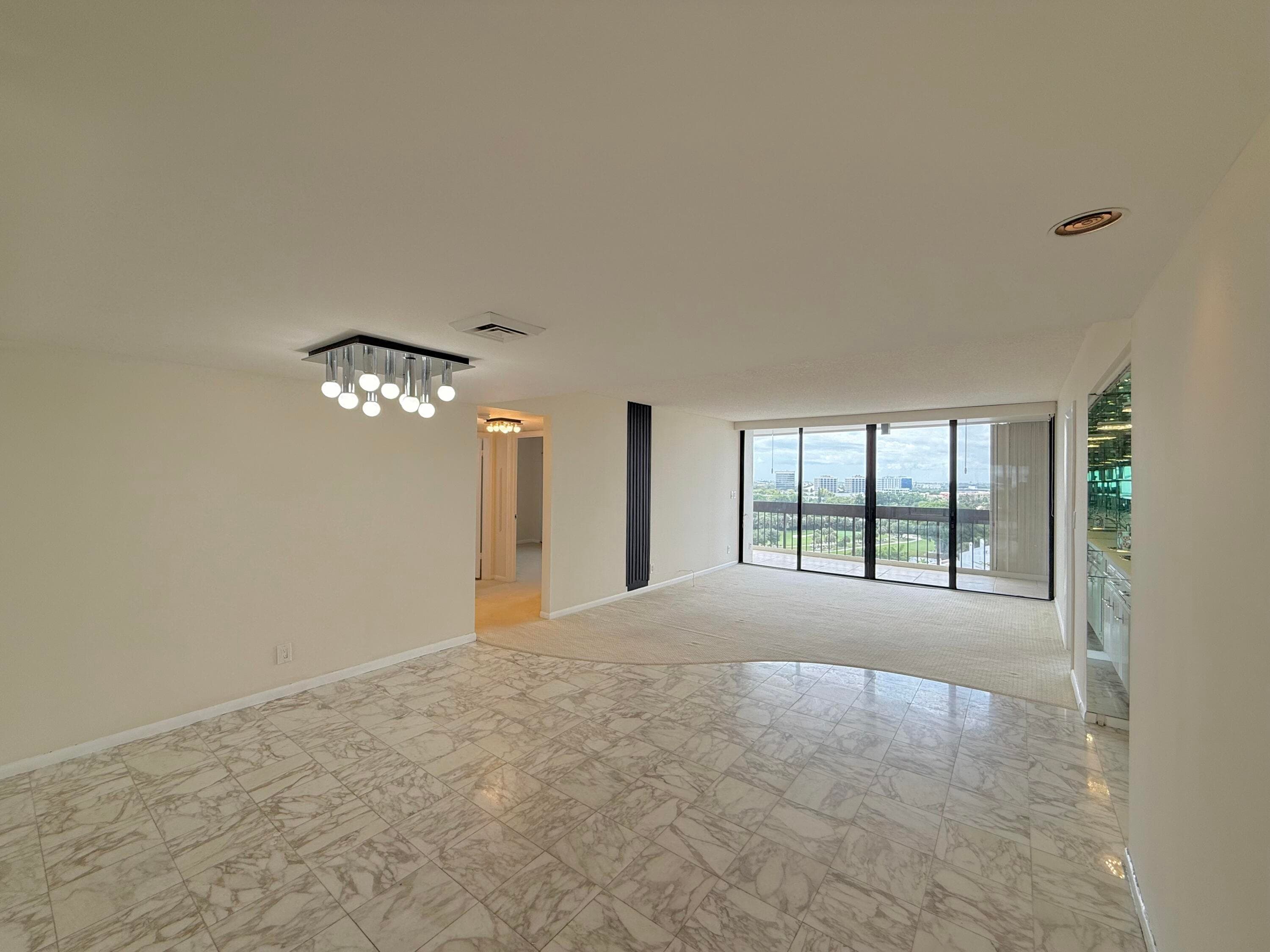 2000 Presidential Way 1204, West Palm Beach, FL 33401 — photo 4 of 56