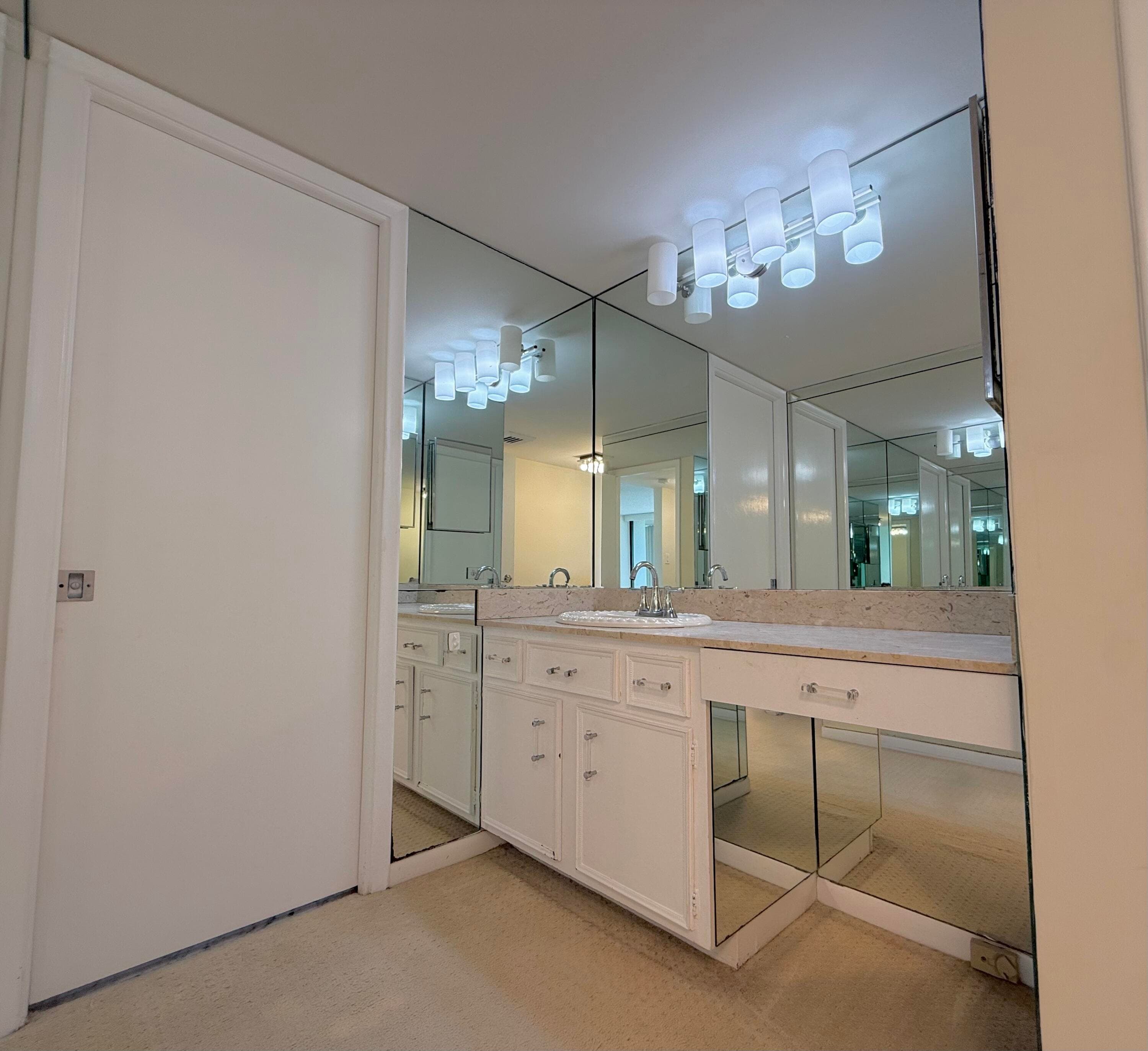 2000 Presidential Way 1204, West Palm Beach, FL 33401 — photo 25 of 56