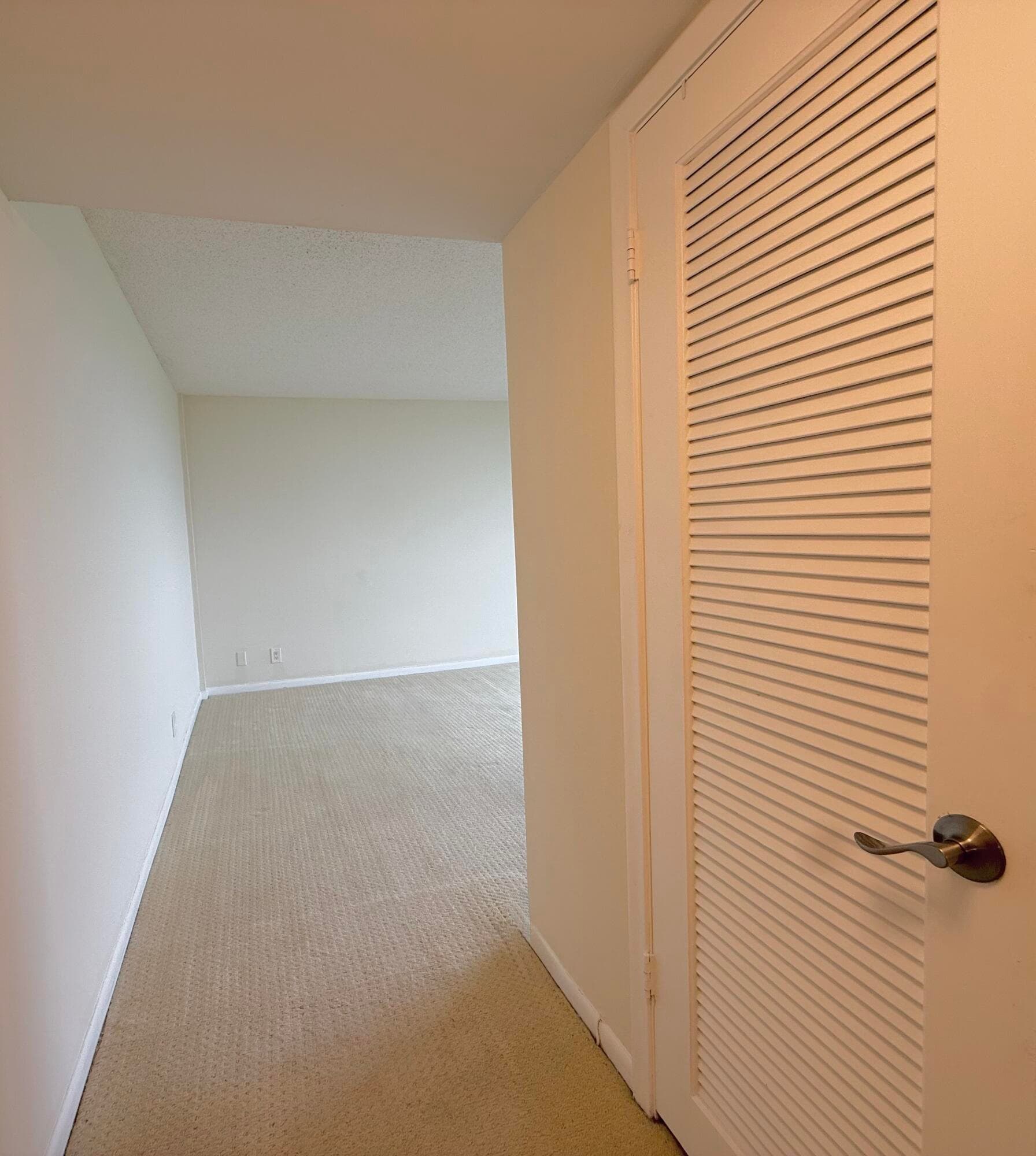 2000 Presidential Way 1204, West Palm Beach, FL 33401 — photo 28 of 56