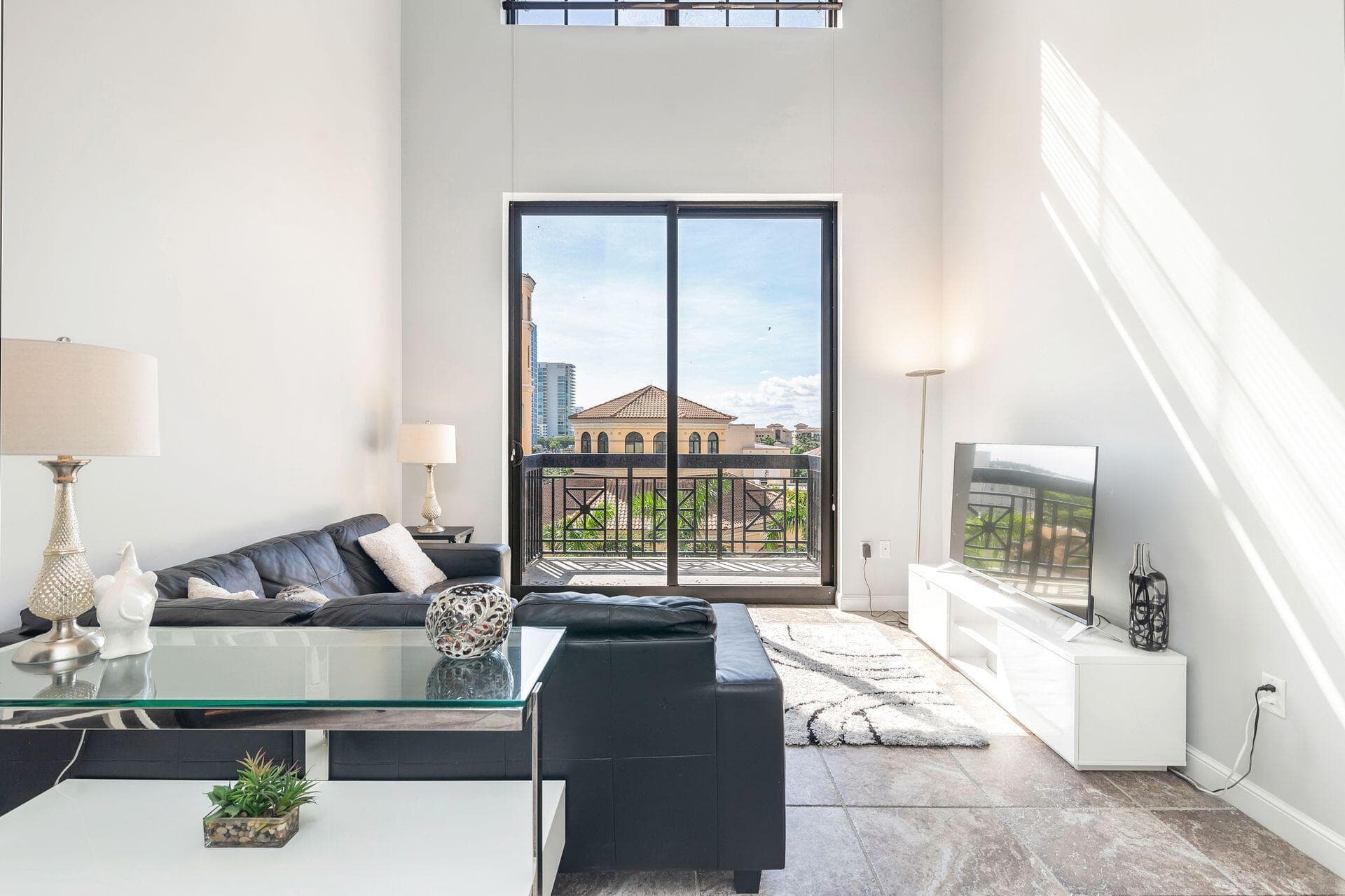 801 S Olive Avenue 414, West Palm Beach, FL 33401 — photo 1 of 18