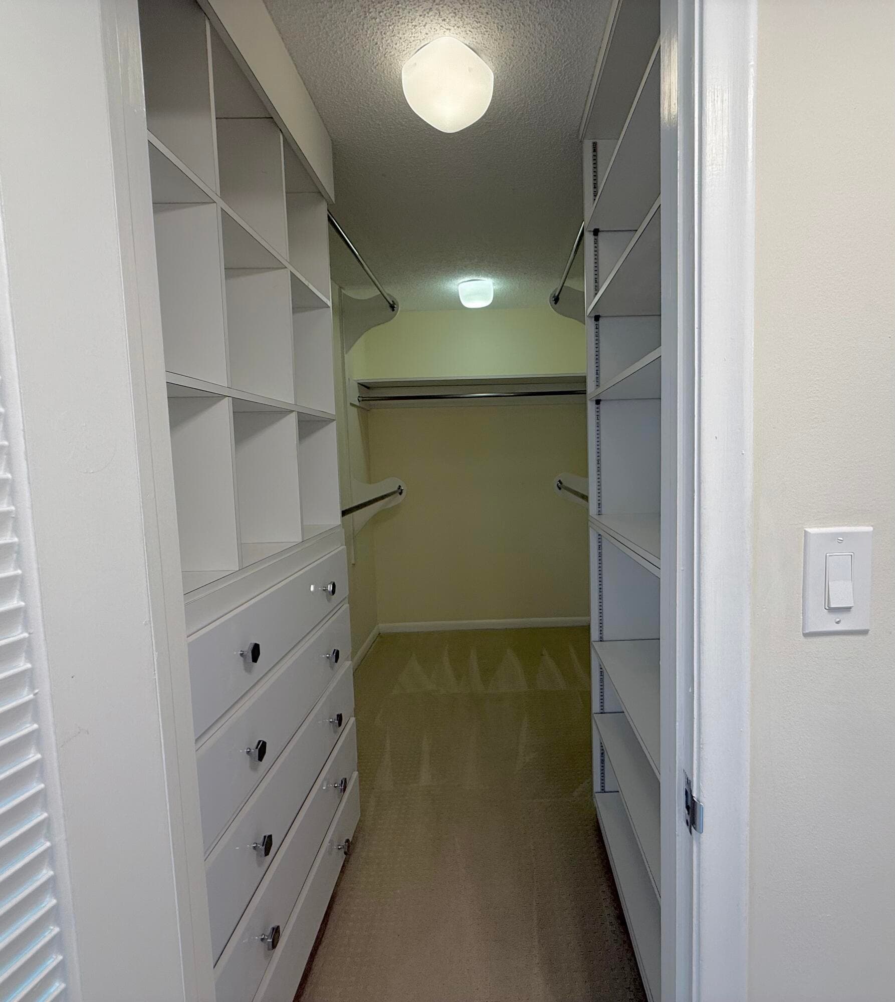 2000 Presidential Way 1204, West Palm Beach, FL 33401 — photo 29 of 56