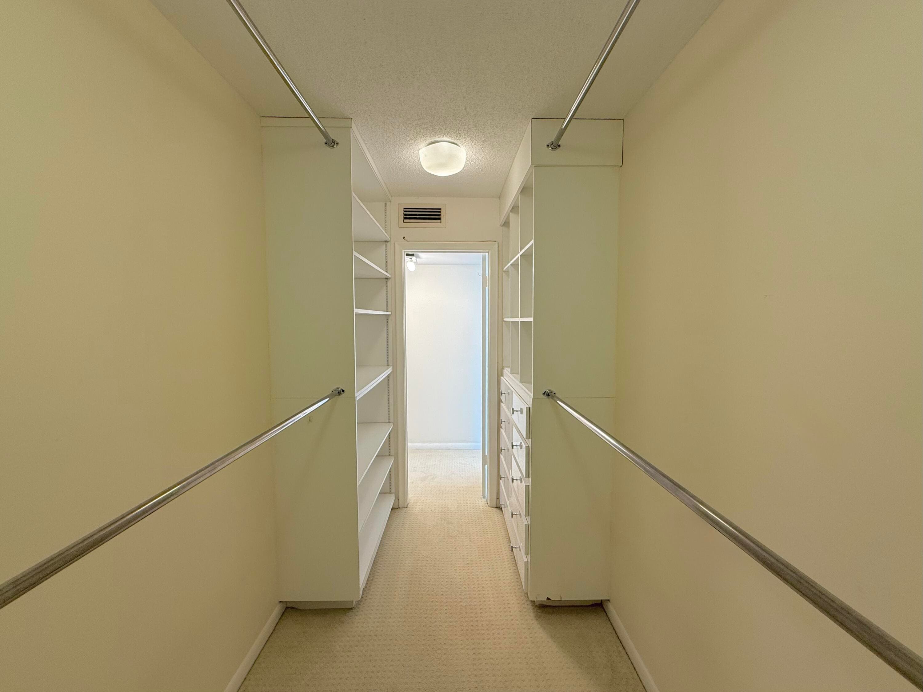 2000 Presidential Way 1204, West Palm Beach, FL 33401 — photo 31 of 56