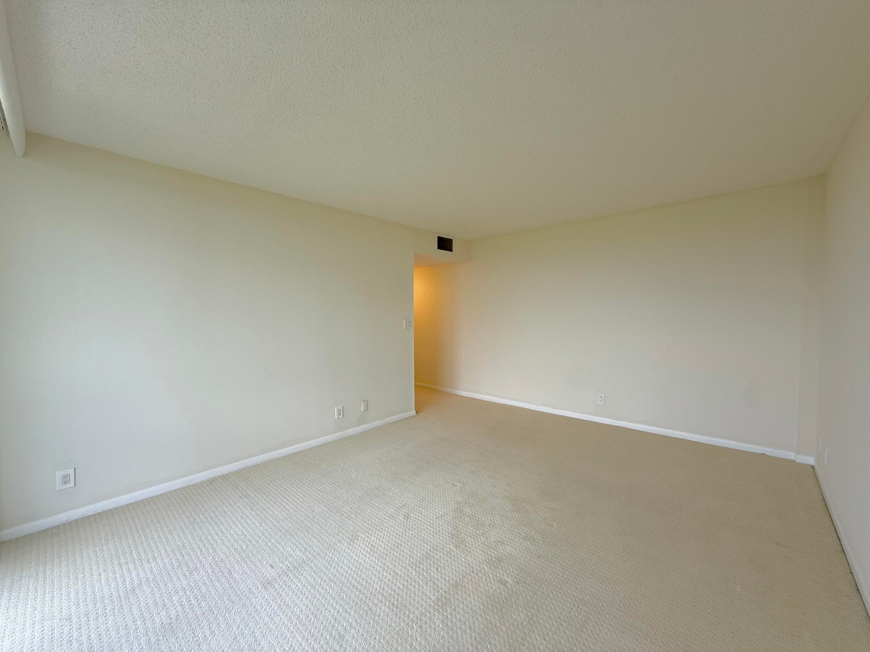 2000 Presidential Way 1204, West Palm Beach, FL 33401 — photo 37 of 56