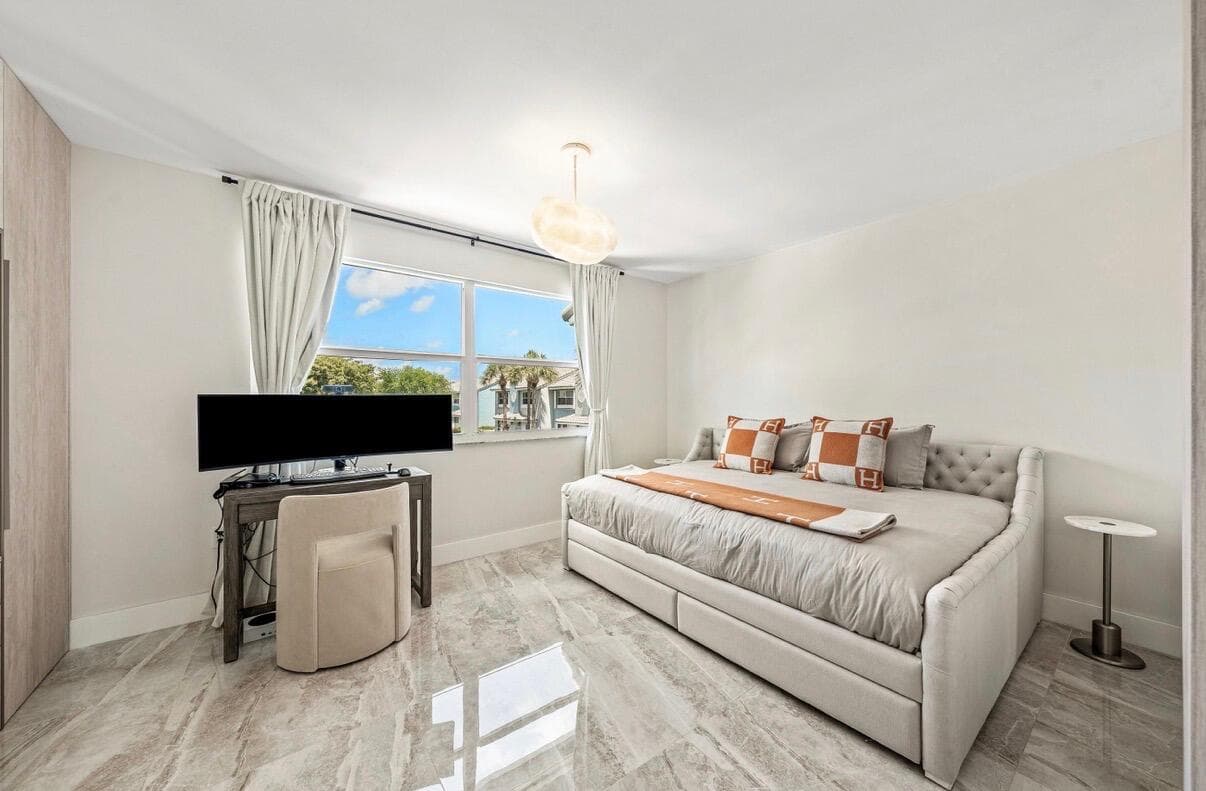 966 Jeffery Street, Boca Raton, FL 33487 — photo 35 of 56