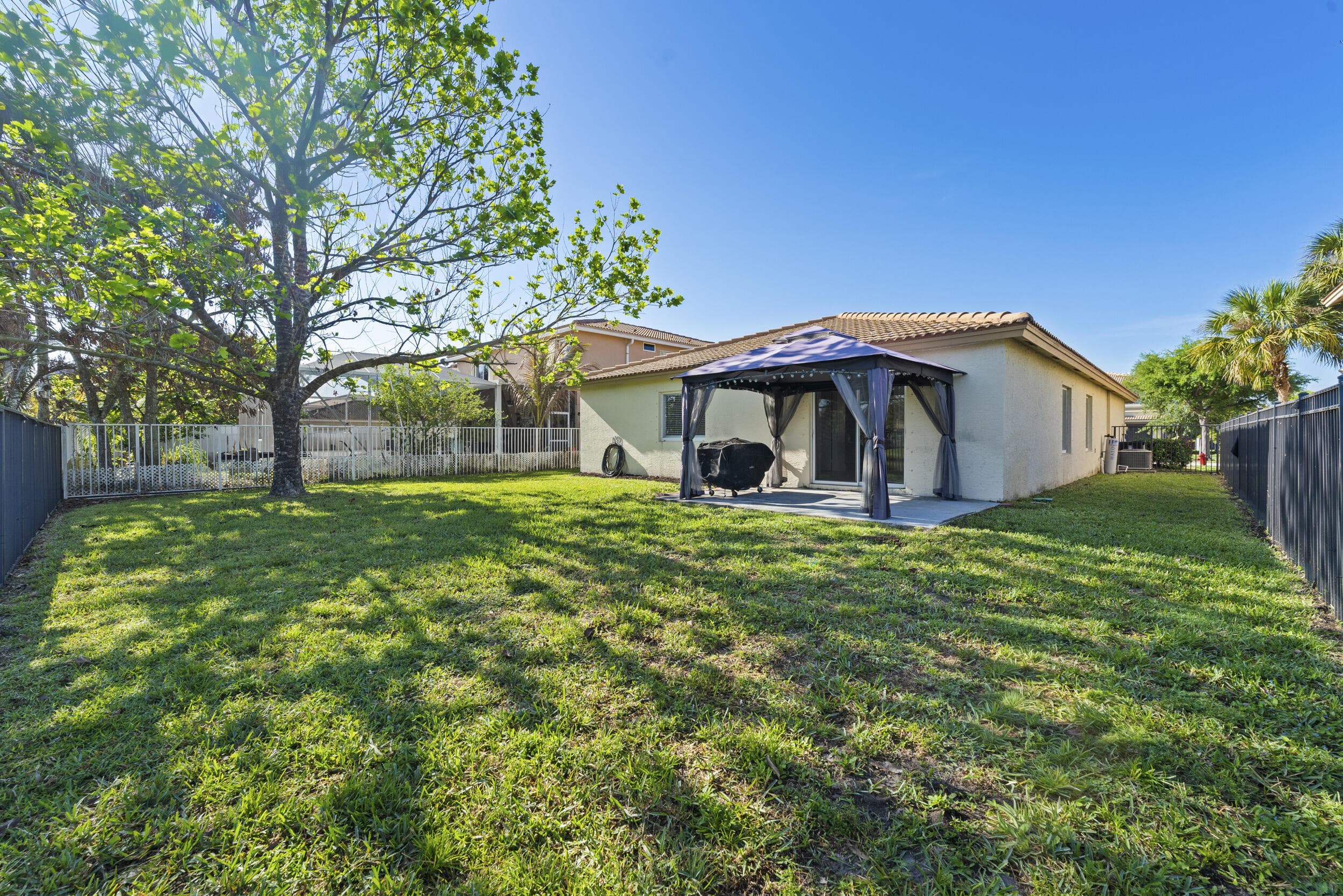 1899 Newport Isles Boulevard, Port St. Lucie, FL 34953 — photo 6 of 45
