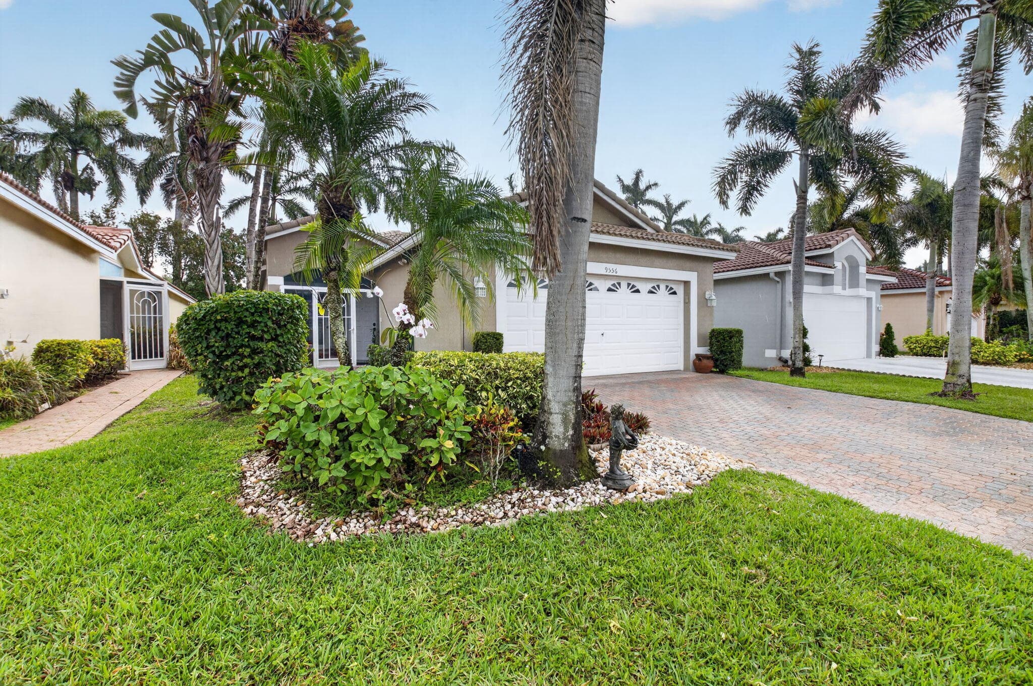 9556 Cherry Blossom Court, Boynton Beach, FL 33437 — photo 3 of 63