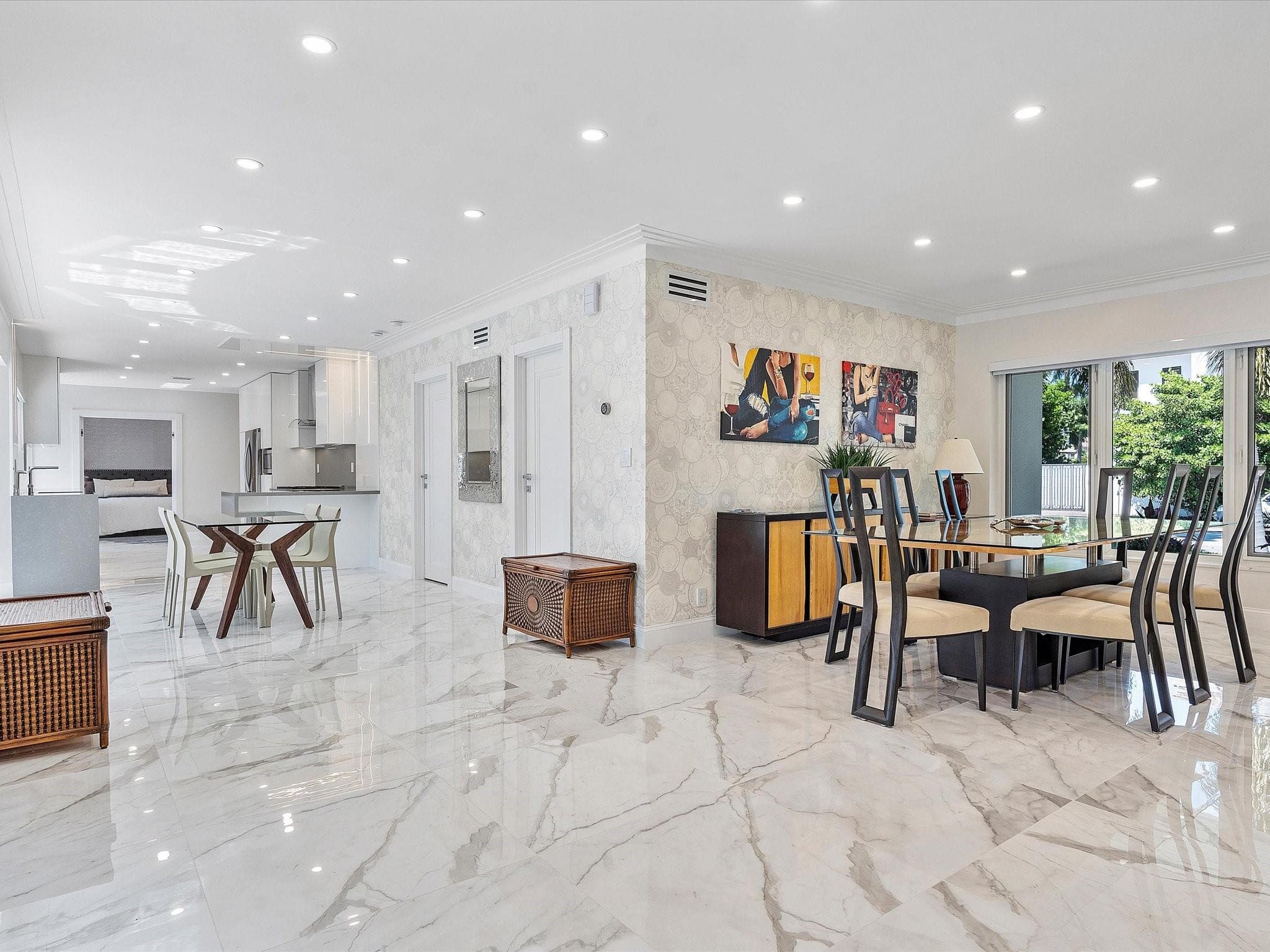 207 Royal Palm Drive, Fort Lauderdale, FL 33301 — photo 24 of 70