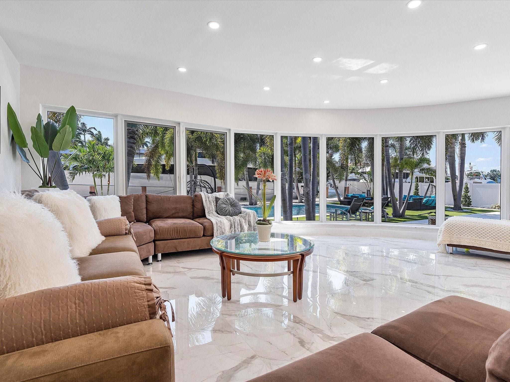 207 Royal Palm Drive, Fort Lauderdale, FL 33301 — photo 31 of 70