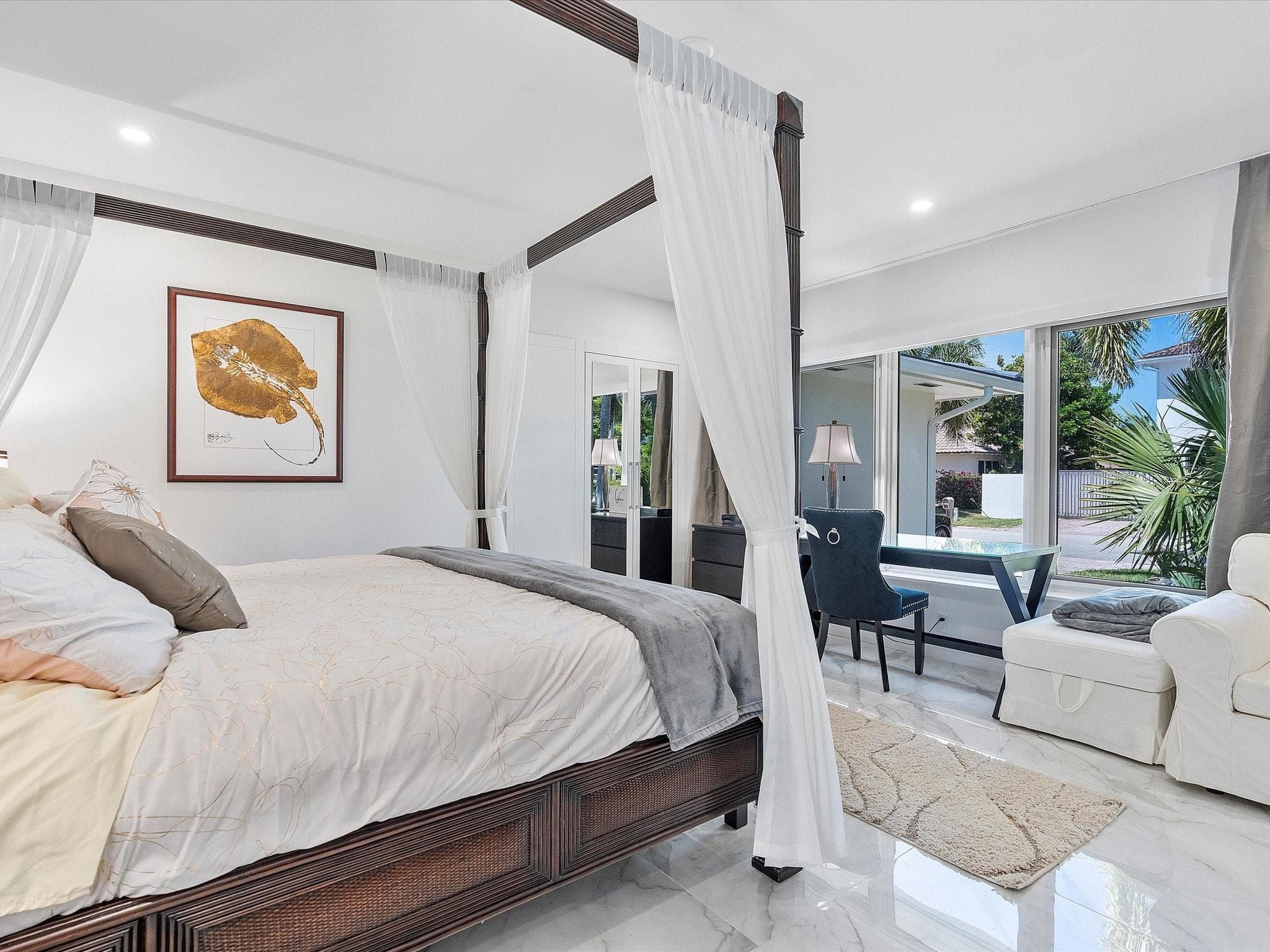 207 Royal Palm Drive, Fort Lauderdale, FL 33301 — photo 43 of 70