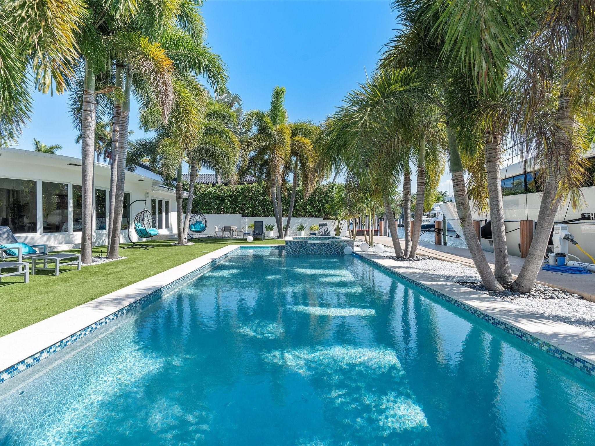 207 Royal Palm Drive, Fort Lauderdale, FL 33301 — photo 63 of 70