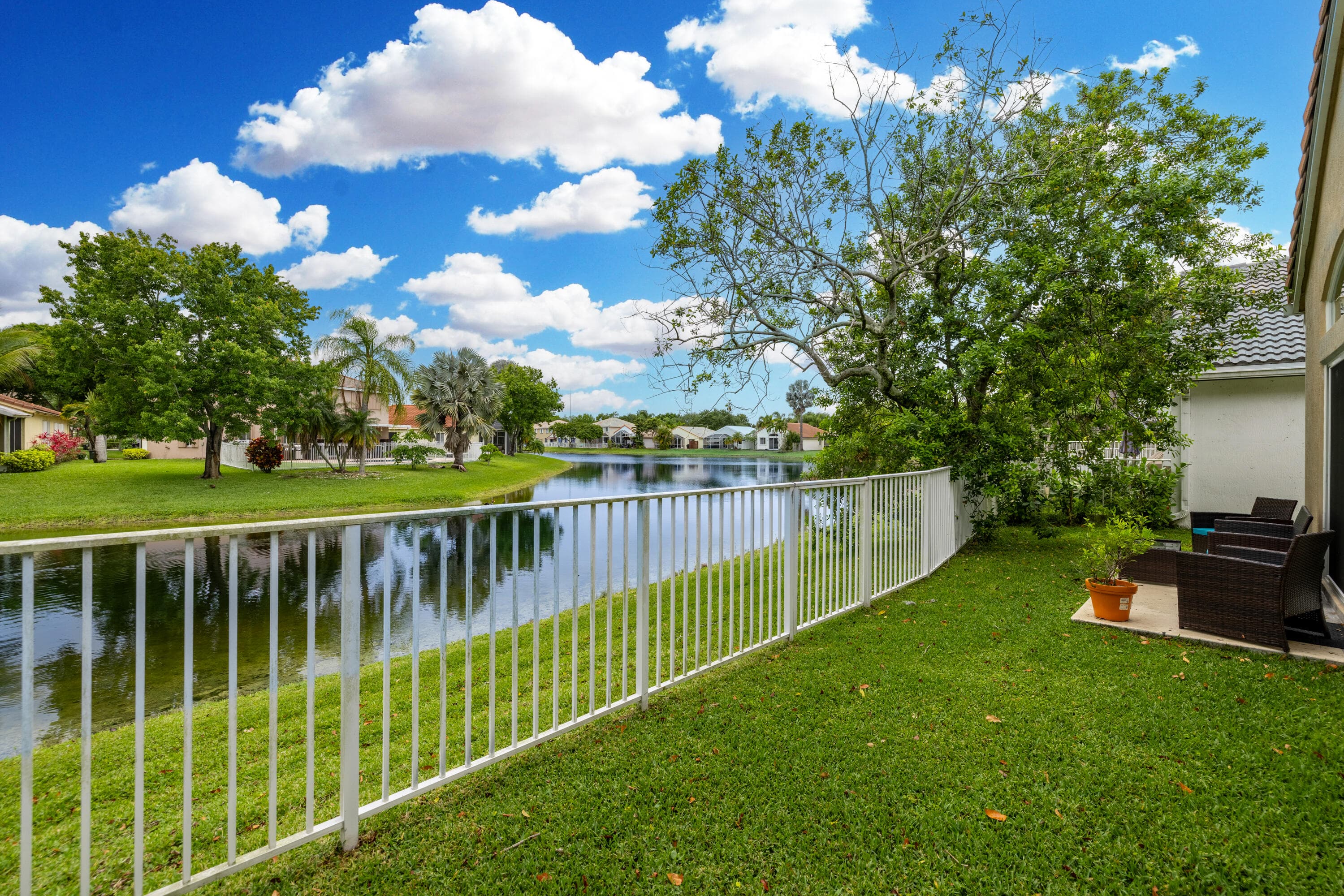 6513 Sandpiper Drive, Coconut Creek, FL 33073 — photo 2 of 32