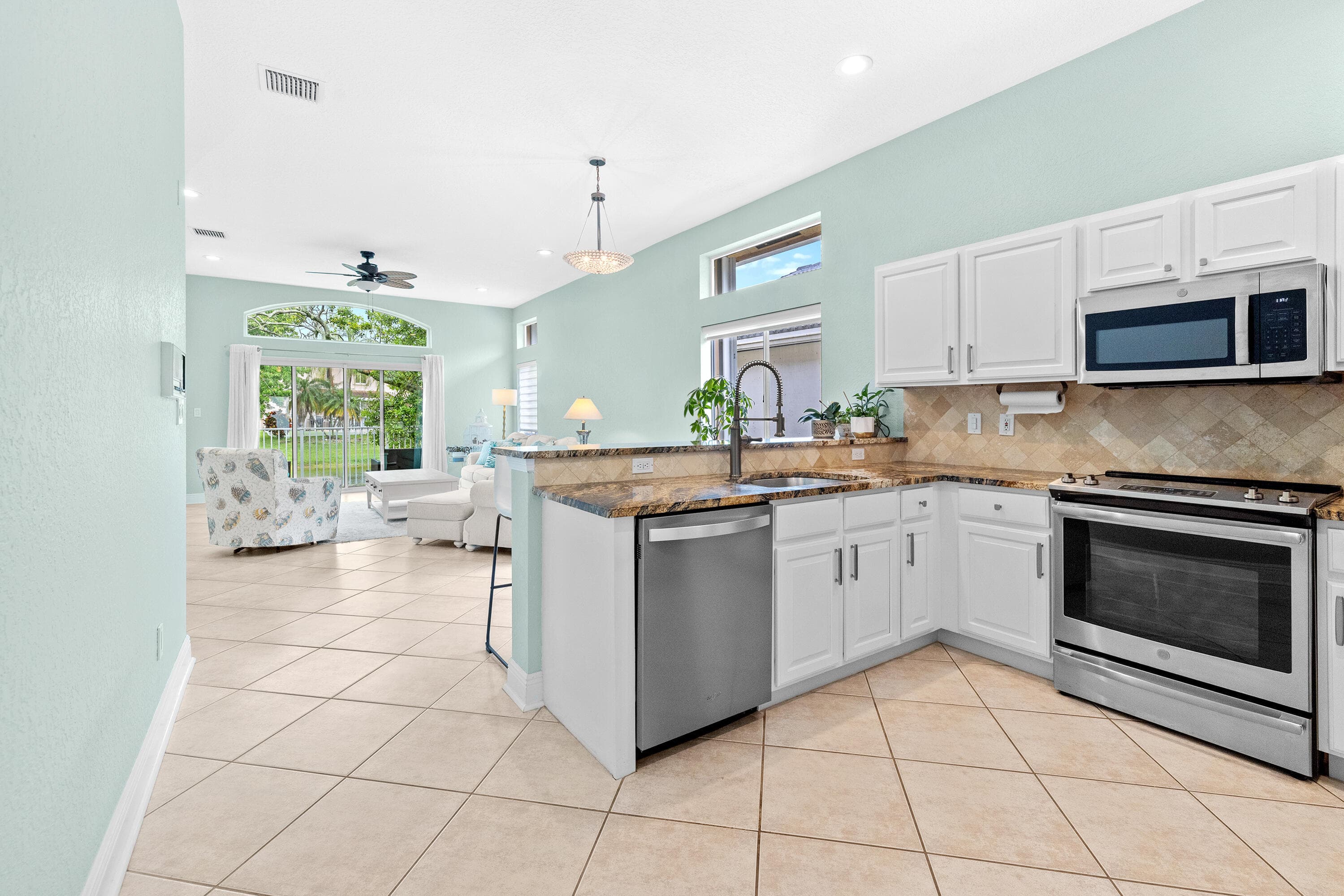 6513 Sandpiper Drive, Coconut Creek, FL 33073 — photo 5 of 32