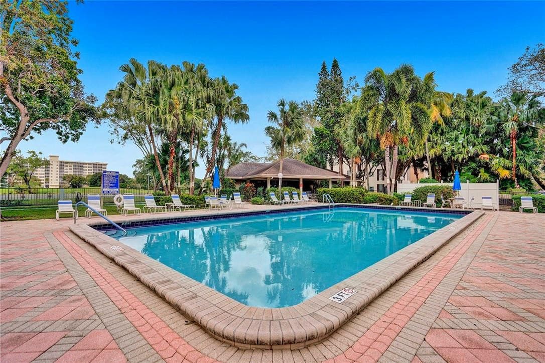 3051 S Palm Aire Drive 407, Pompano Beach, FL 33069 — photo 48 of 50
