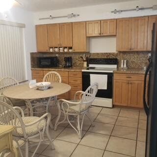 11142 Green Lake Drive 202, Boynton Beach, FL 33437 — photo 3 of 69