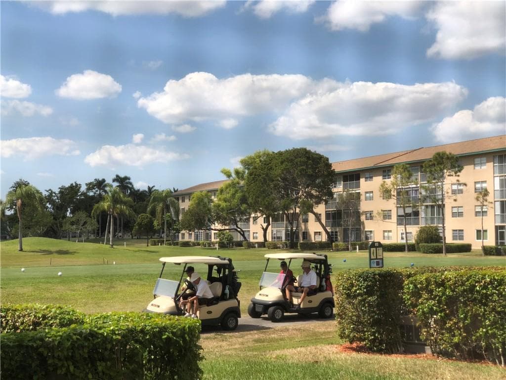 13355 SW 9th Court 304h, Pembroke Pines, FL 33027 — photo 29 of 32