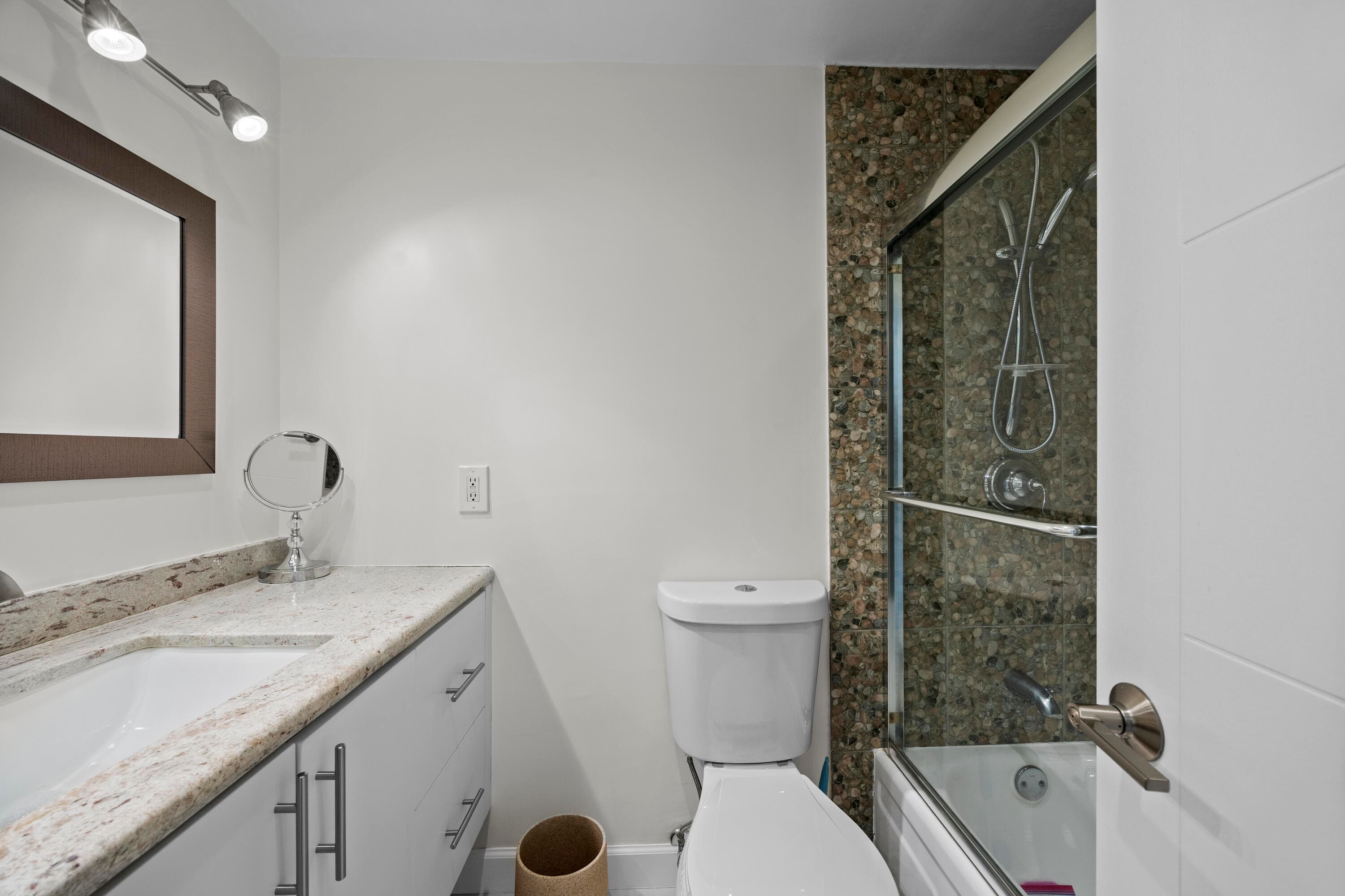 300 Diplomat Parkway Unit 317, Hallandale Beach, FL 33009 — photo 16 of 26