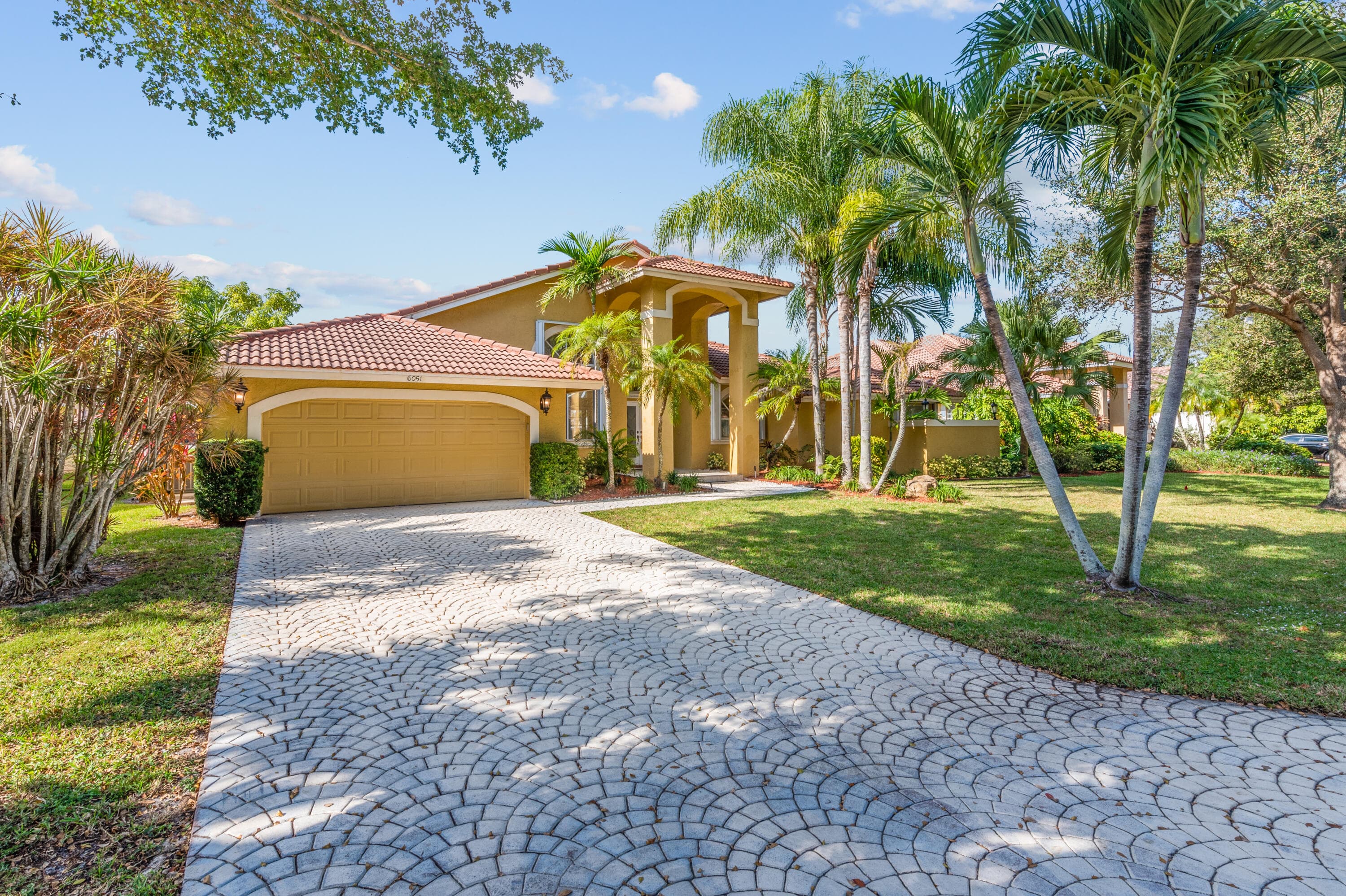6051 NW 60th Avenue, Parkland, FL 33067 — photo 1 of 34