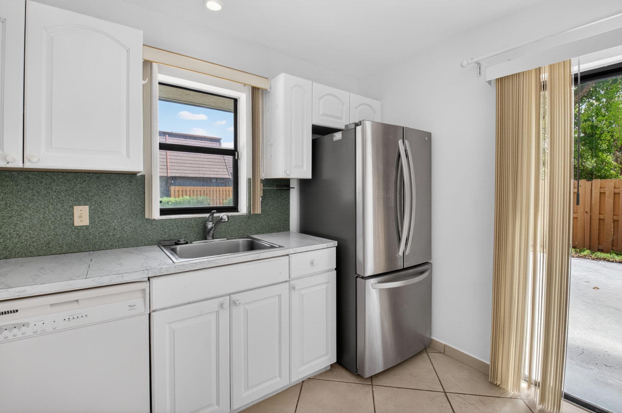 7582 Courtyard Run E 7582, Boca Raton, FL 33433 — photo 24 of 41