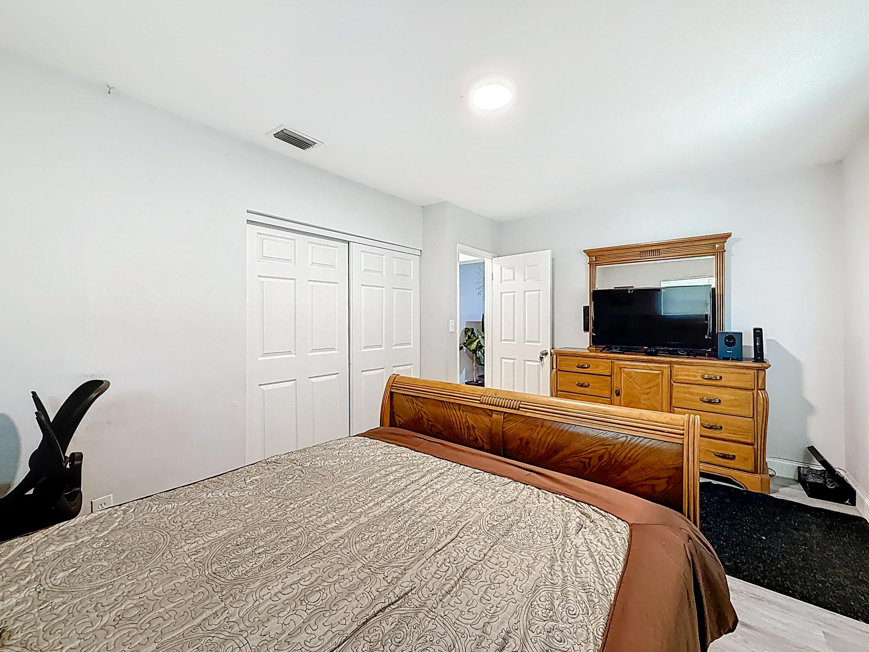 3020 NW 17th Street, Fort Lauderdale, FL 33311 — photo 15 of 21