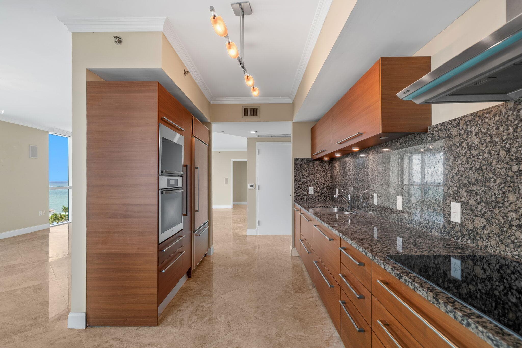 101 S Fort Lauderdale Beach Boulevard 1206, Fort Lauderdale, FL 33316 — photo 19 of 51