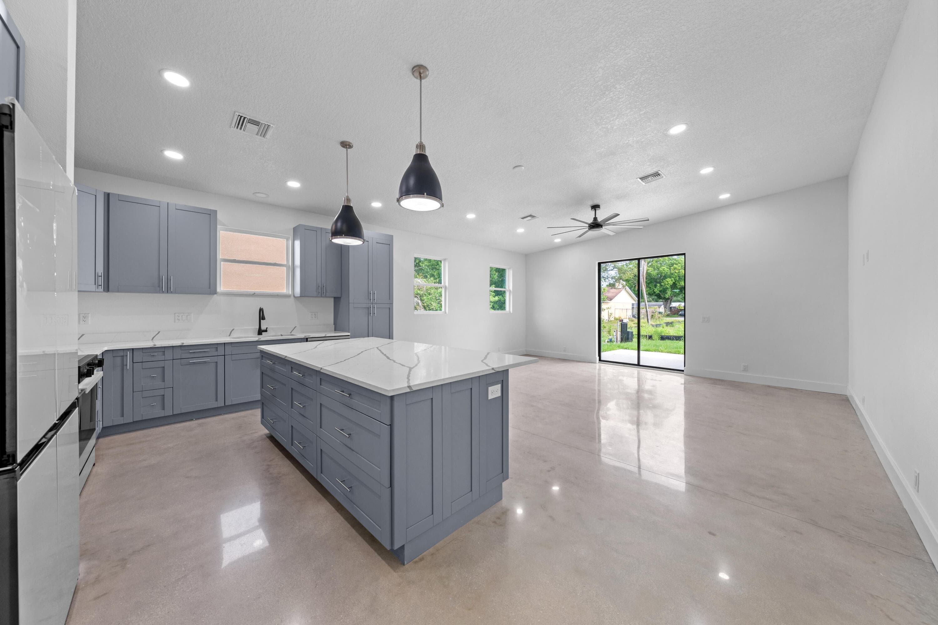 6904 Salerno Road, Fort Pierce, FL 34951 — photo 11 of 57