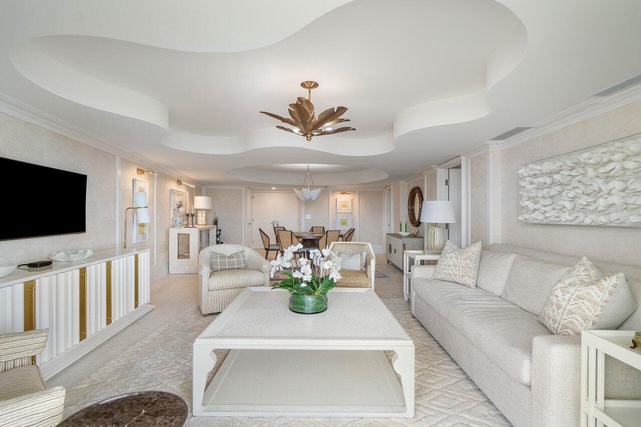 130 Sunrise Avenue 616, Palm Beach, FL 33480 — photo 5 of 33