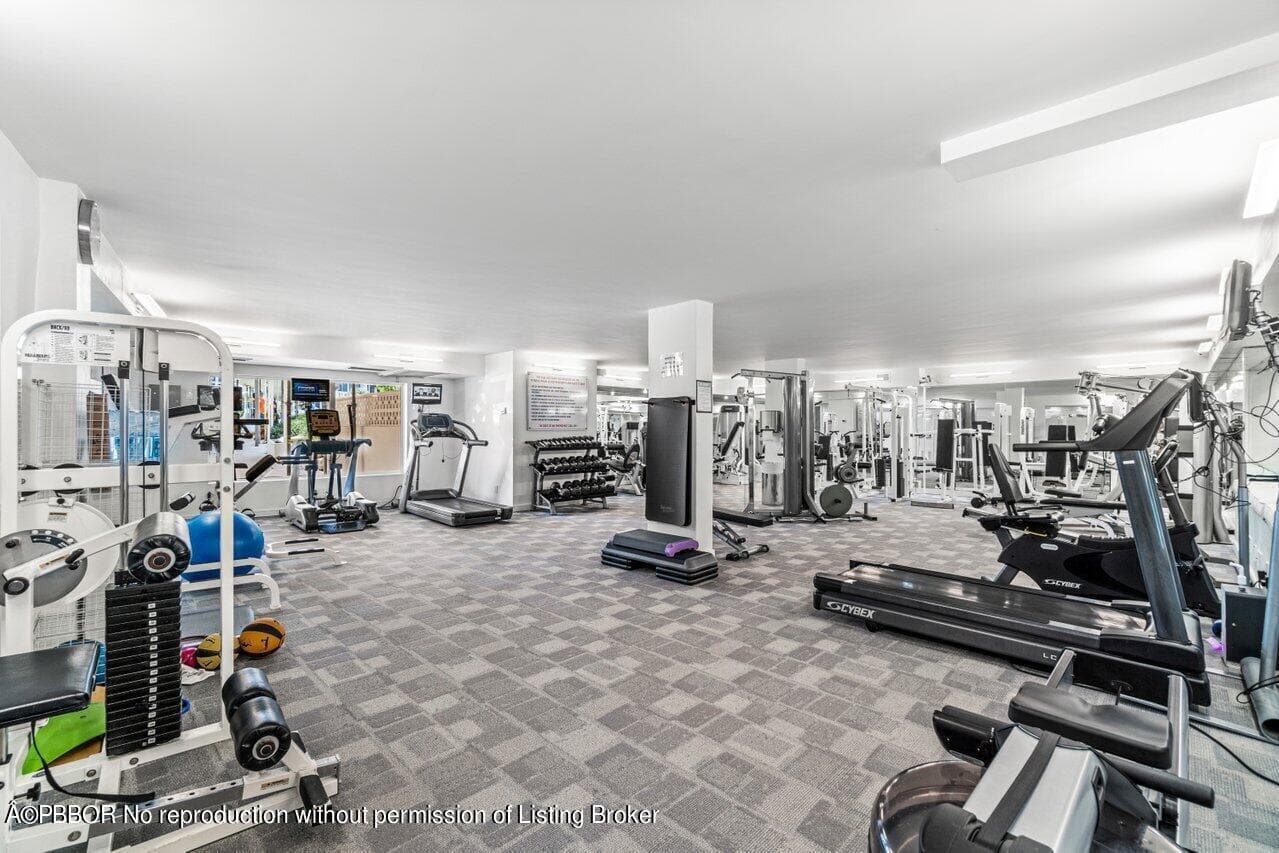 130 Sunrise Avenue 616, Palm Beach, FL 33480 — photo 31 of 33