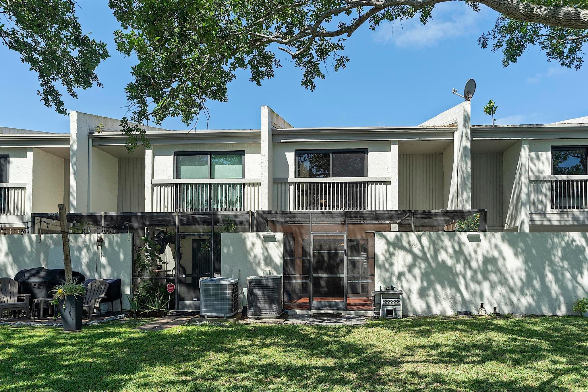 1177 NW 98th Terrace 132, Pembroke Pines, FL 33024 — photo 34 of 35