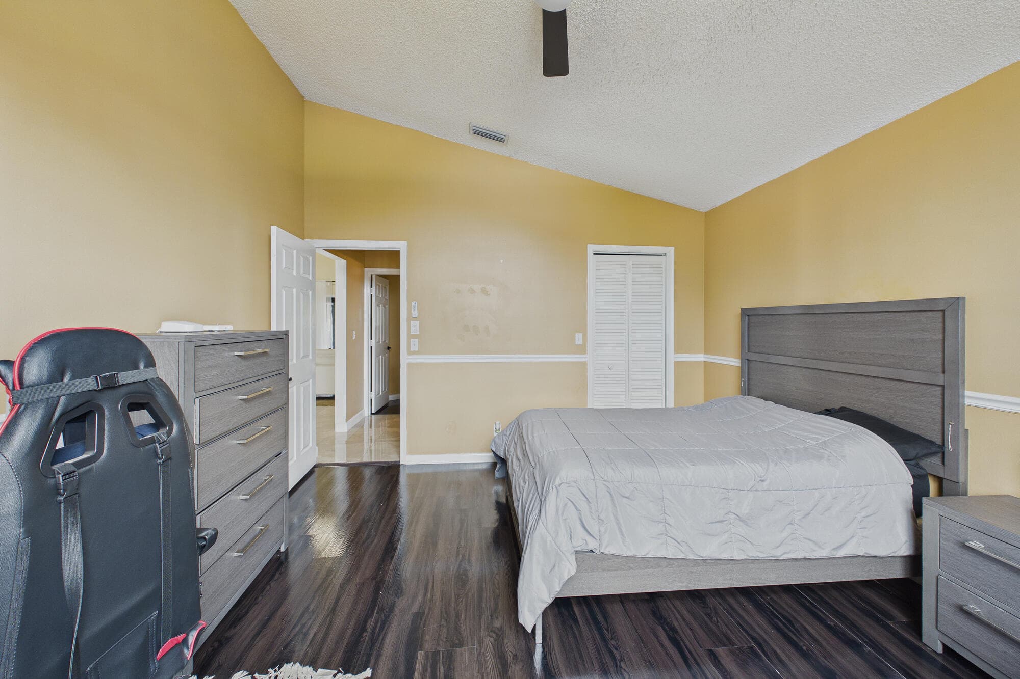 169 Executive Circle, Boynton Beach, FL 33436 — photo 32 of 55