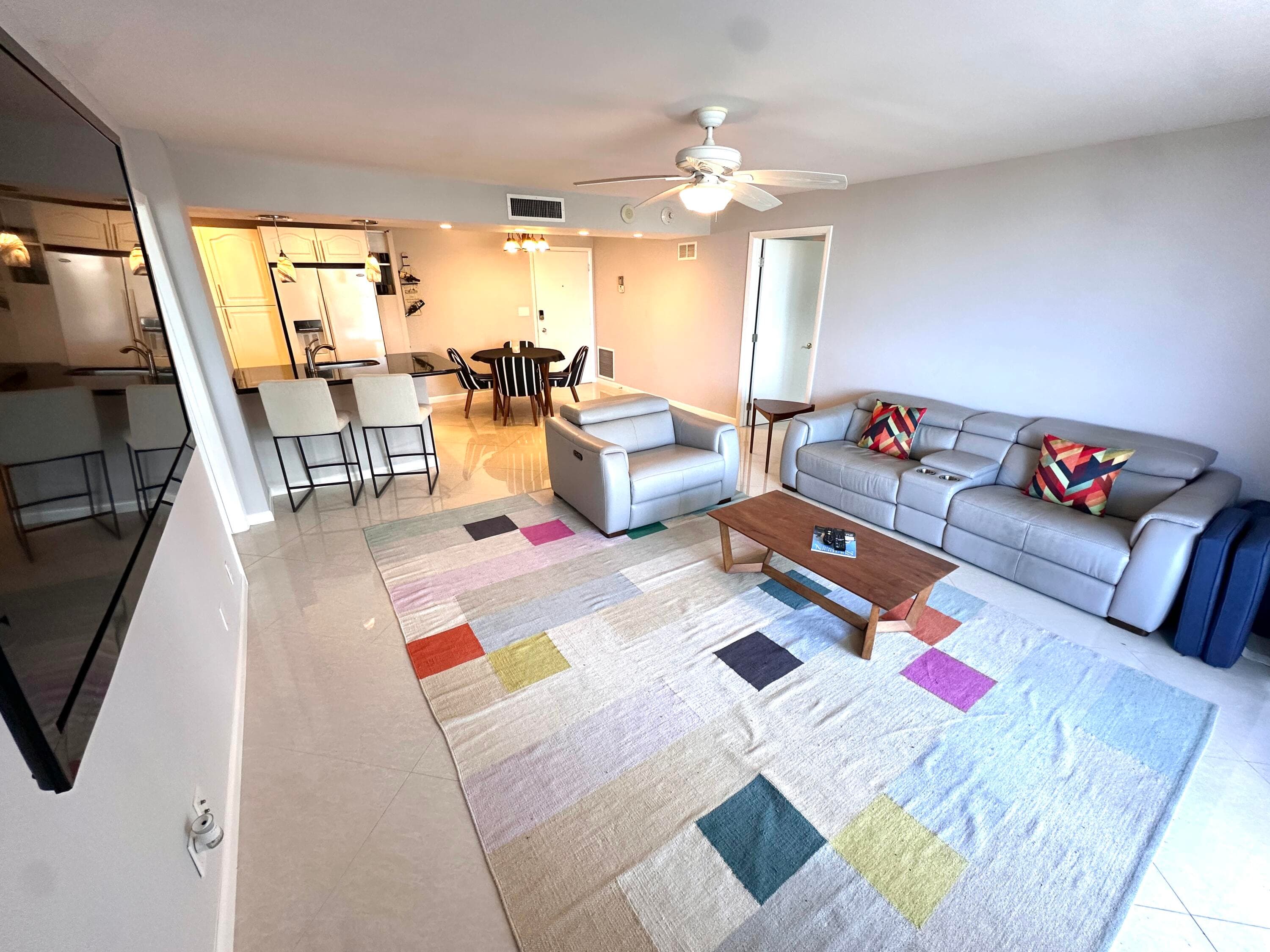1 Las Olas Circle 313, Fort Lauderdale, FL 33316 — photo 1 of 48