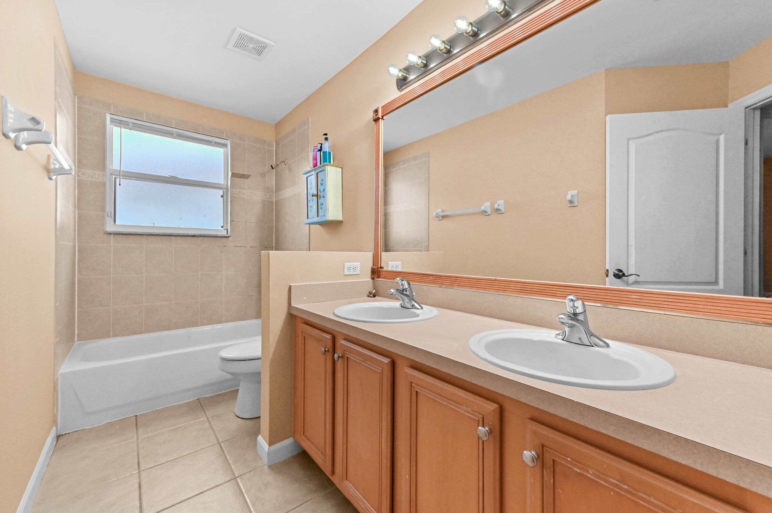 116 Hamilton Terrace, Royal Palm Beach, FL 33414 — photo 14 of 26