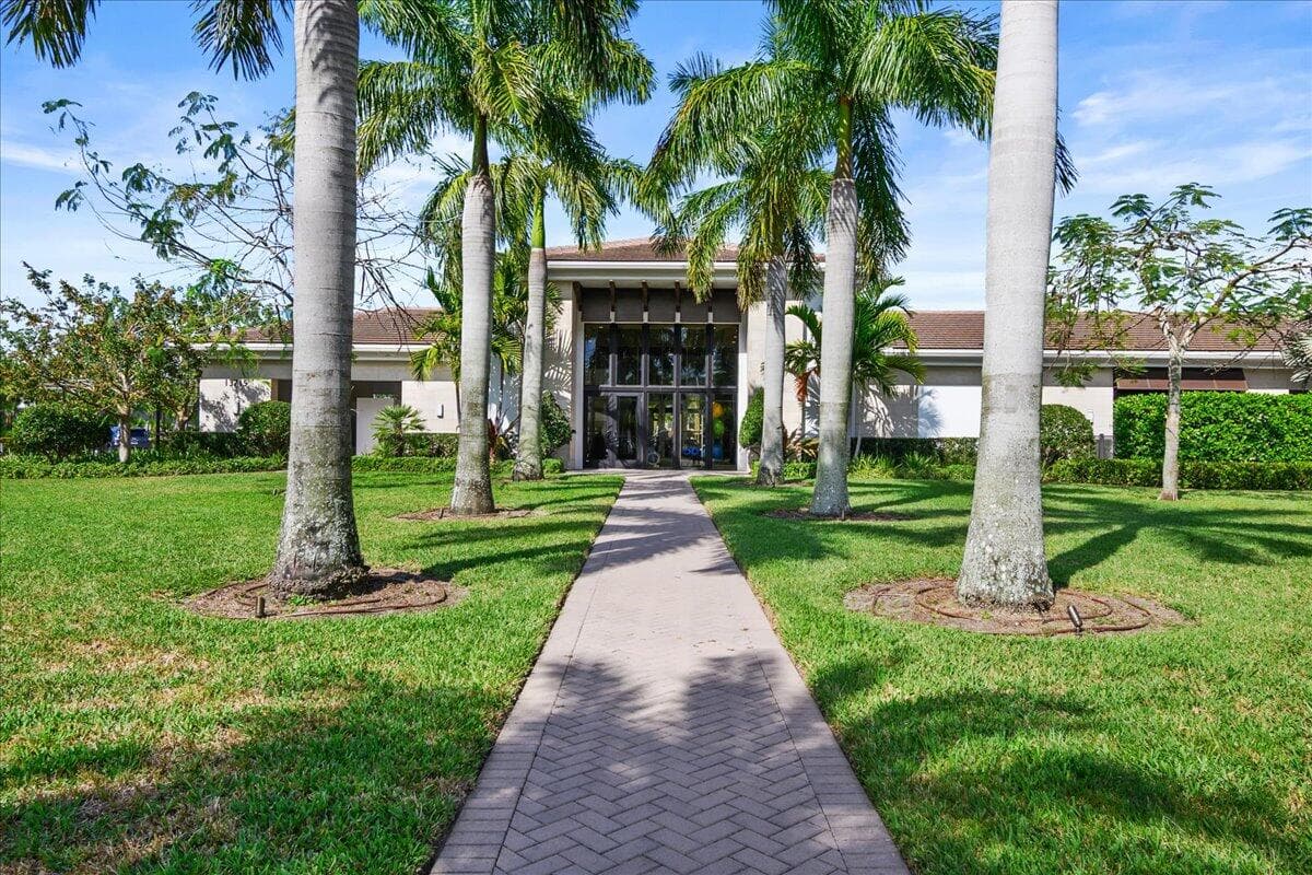 13234 Artisan Circle, Palm Beach Gardens, FL 33418 — photo 45 of 48